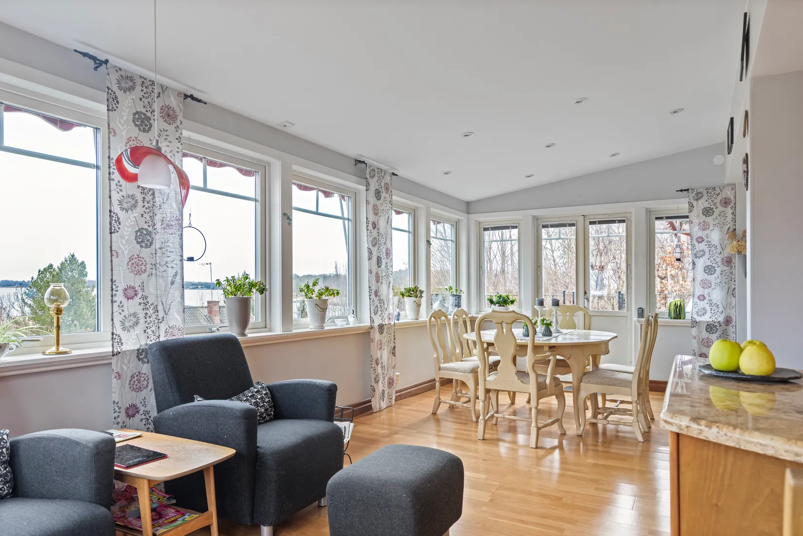 Villa, Ejdervägen 8, Ronneby kommun, Ronneby