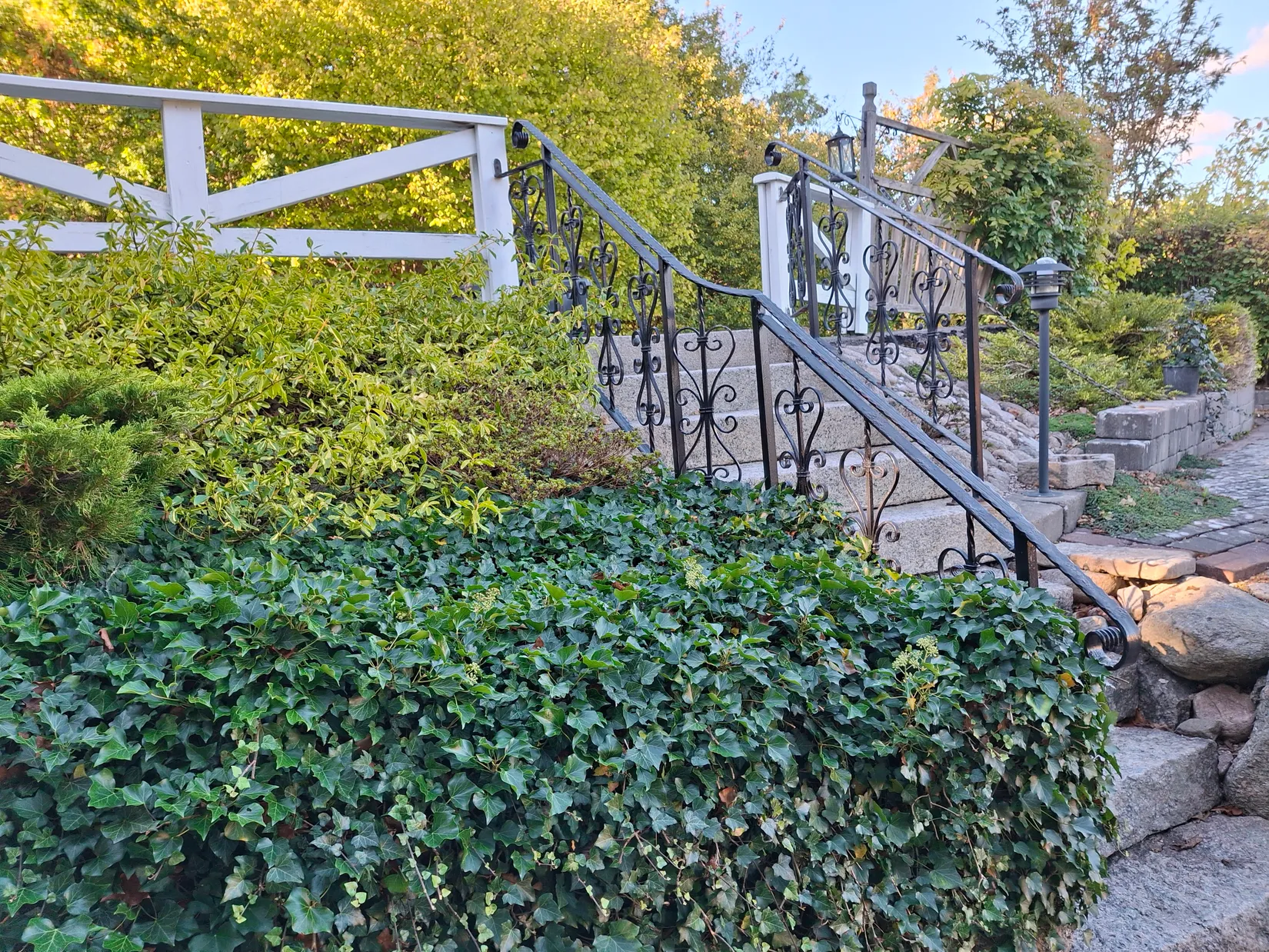 Villa, Ejdervägen 8, Ronneby kommun, Ronneby