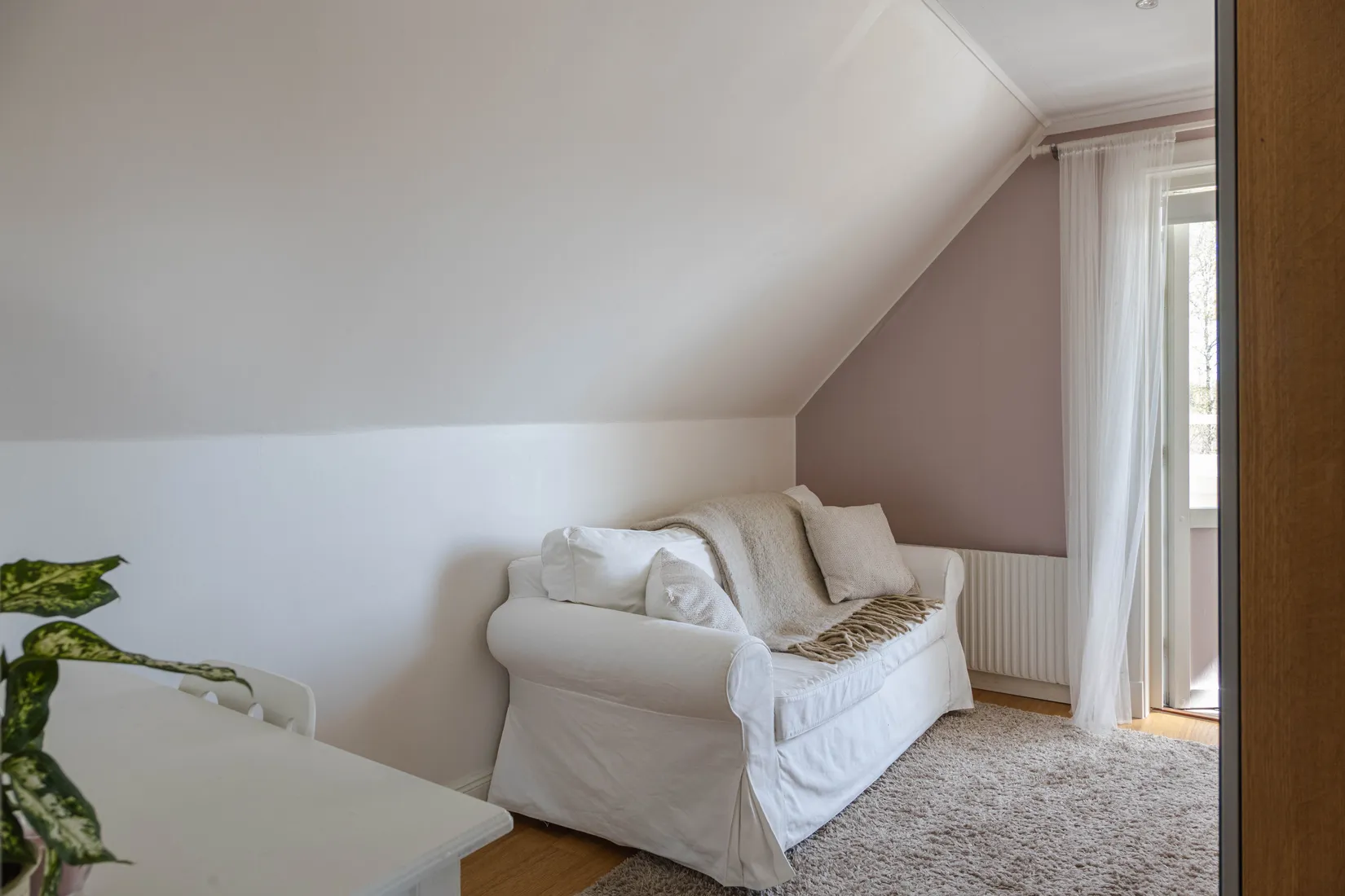 Villa, Eneby Östergård, Vallby, Eskilstuna