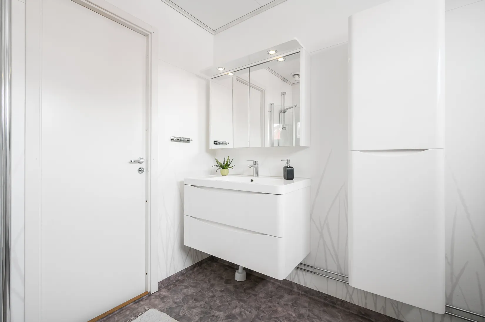 Villa, Radhus, Radarvägen 50, Lombolo, Kiruna