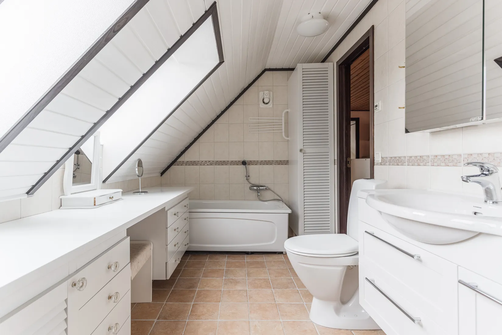 Villa, Orkidévägen 7, Hacksta, Österåker