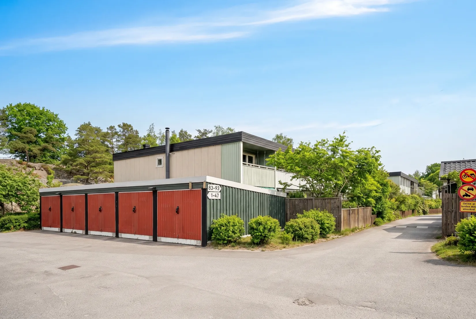 Villa, Radhus, Byggmästarvägen 7, Utsälje, Huddinge