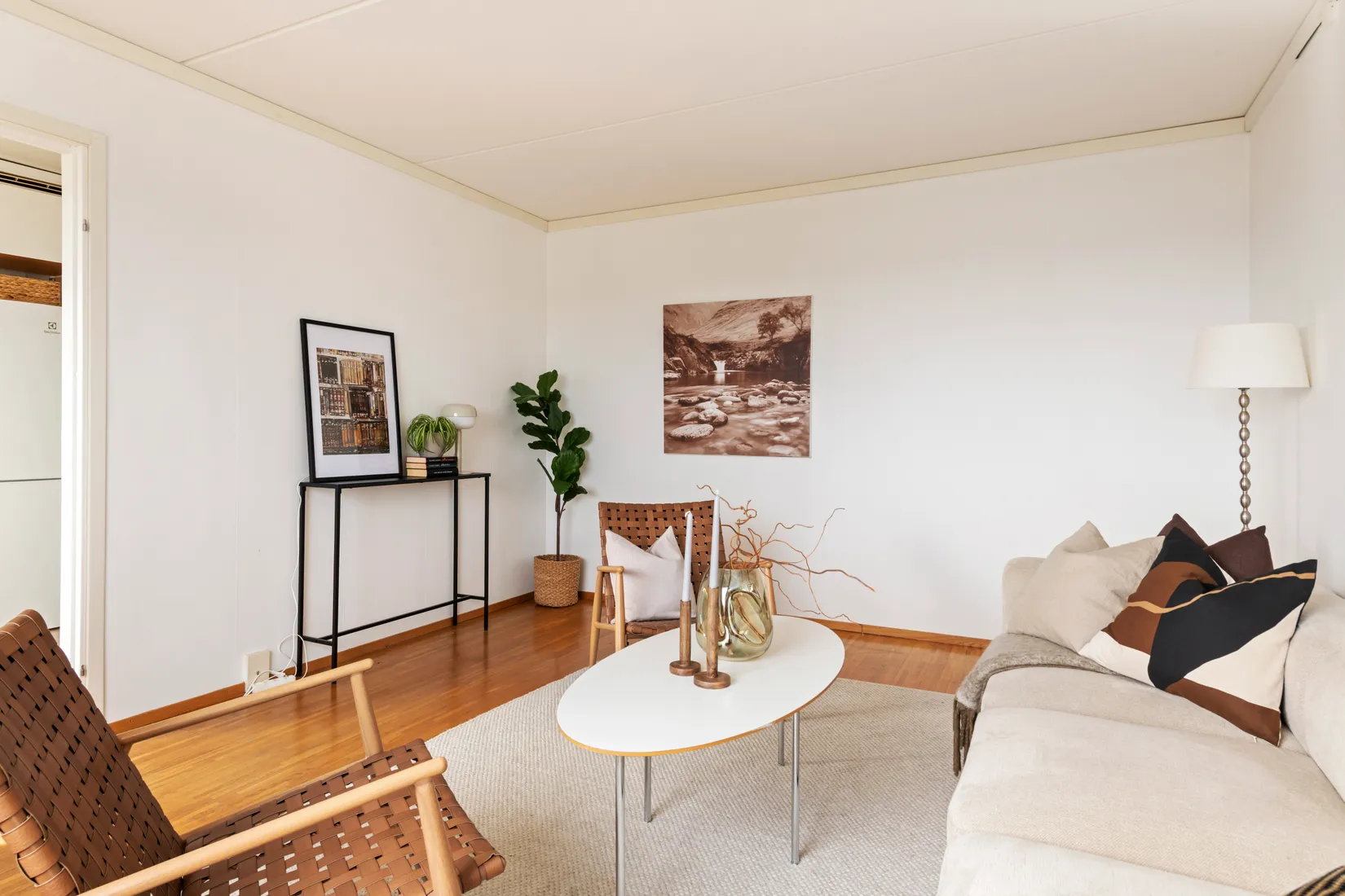 Bostadsrätt, Åkerbyvägen 98, 12 tr, Täby Centrum, Täby