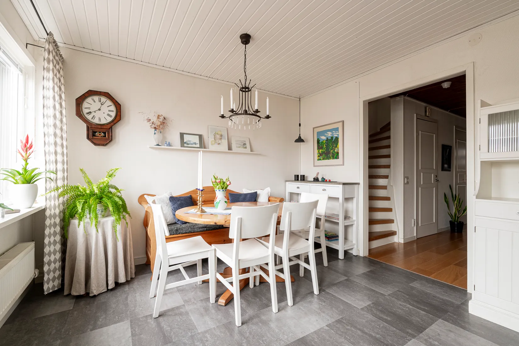 Villa, Radhus, Lokförargatan 16, Tillberga, Västerås