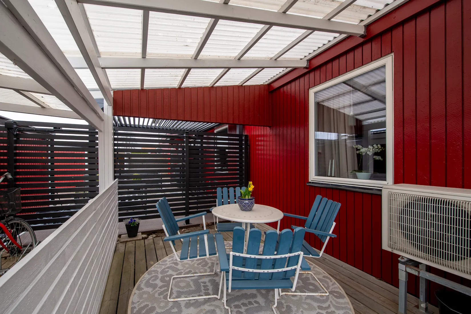 Villa, Radhus, Lokförargatan 16, Tillberga, Västerås