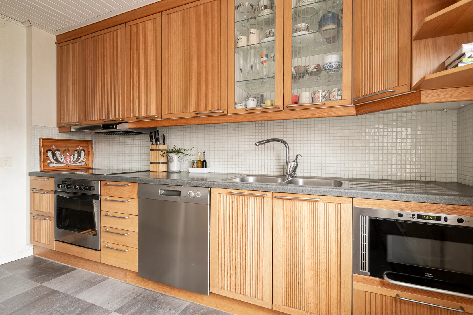 Villa, Radhus, Lokförargatan 16, Tillberga, Västerås