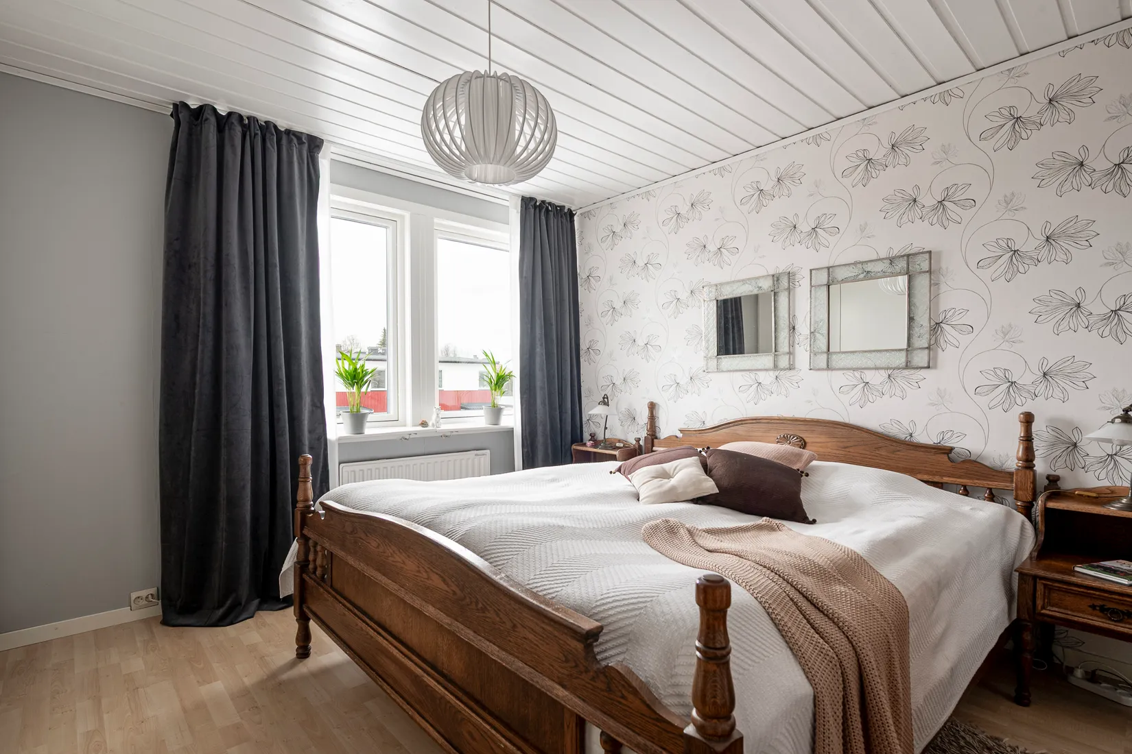 Villa, Radhus, Lokförargatan 16, Tillberga, Västerås