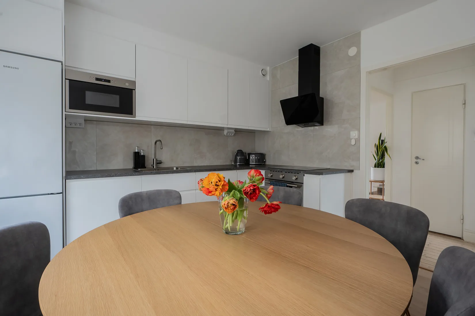 Villa, Ängsbergsvägen 33, Huddinge