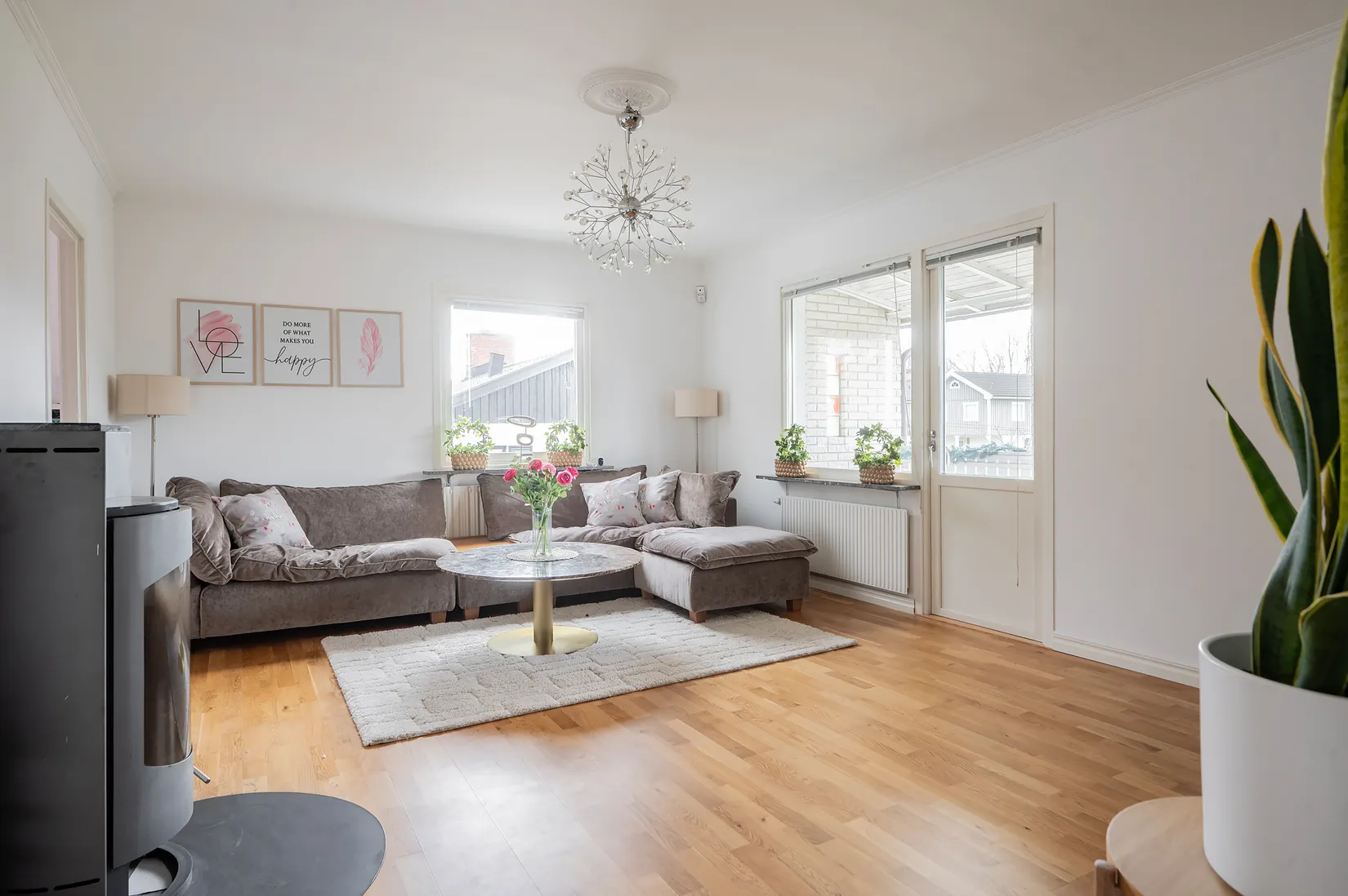 Villa, Ängsbergsvägen 33, Huddinge