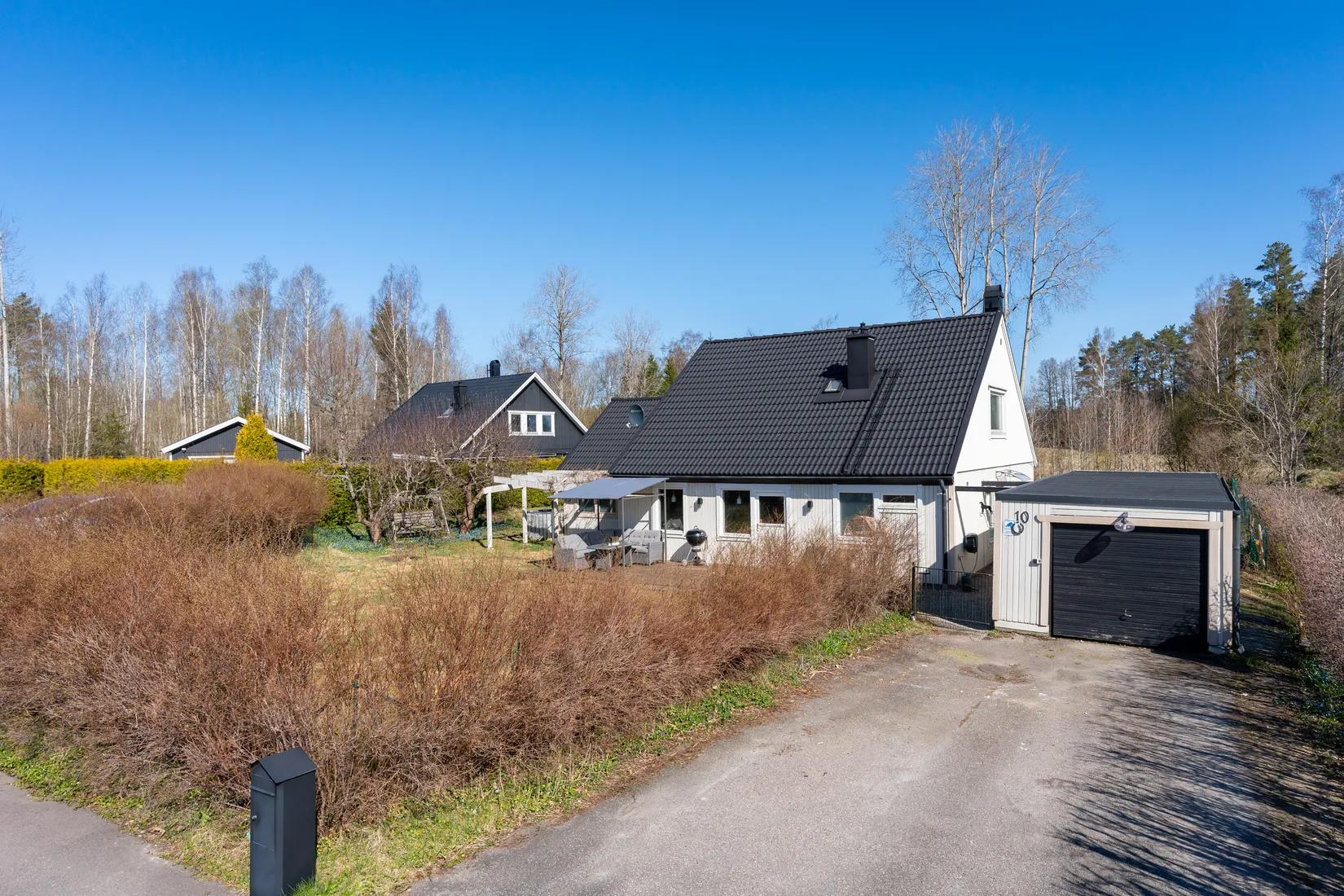 Villa, Västra vägen 10, Ärla, Eskilstuna