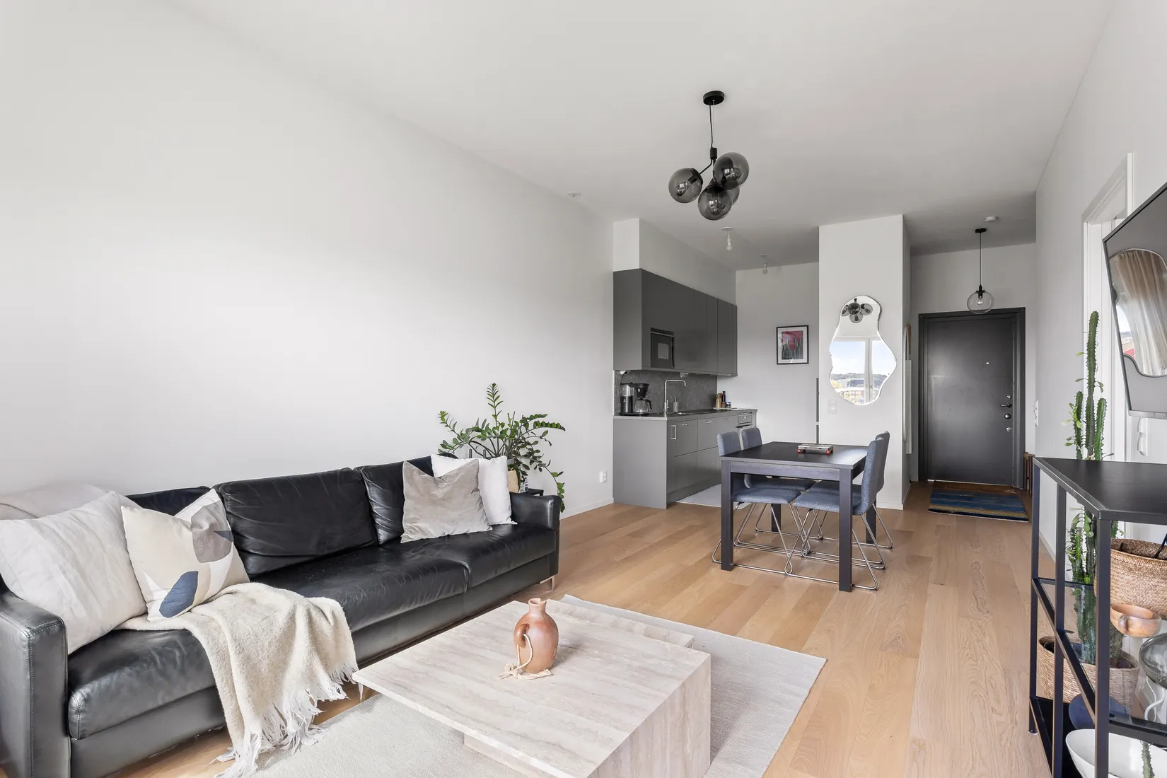 Bostadsrätt, Masugnsvägen 50, 5tr., Bromma / Mariehäll, Stockholm