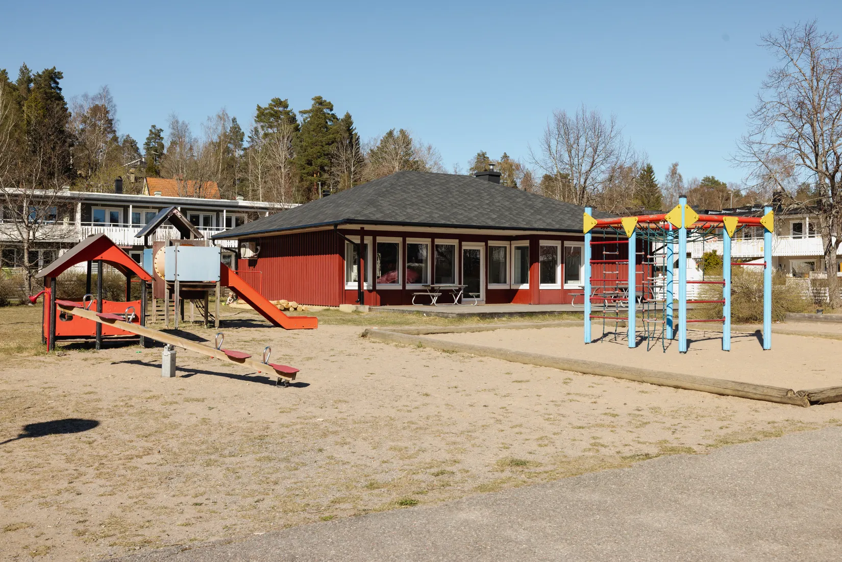 Radhus, Herrängsvägen 28, Rönninge, Salem