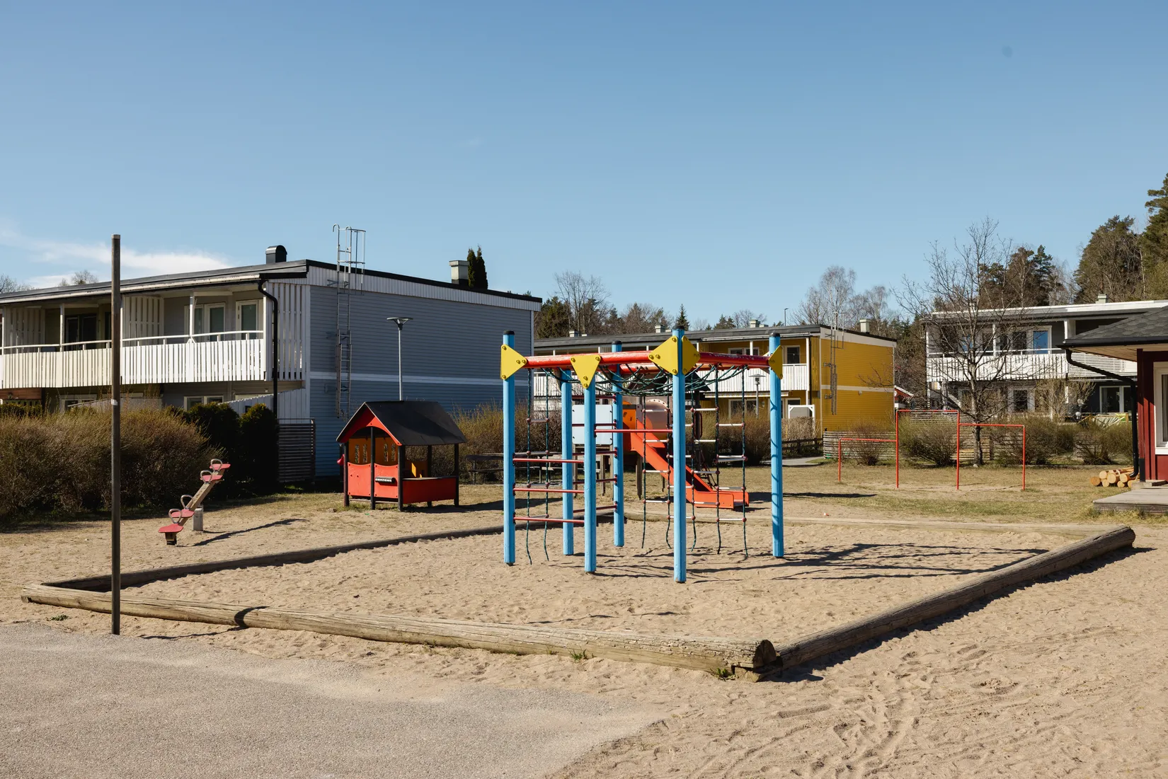 Radhus, Herrängsvägen 28, Rönninge, Salem