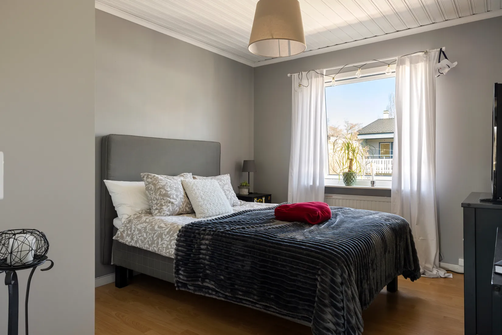 Radhus, Herrängsvägen 28, Rönninge, Salem