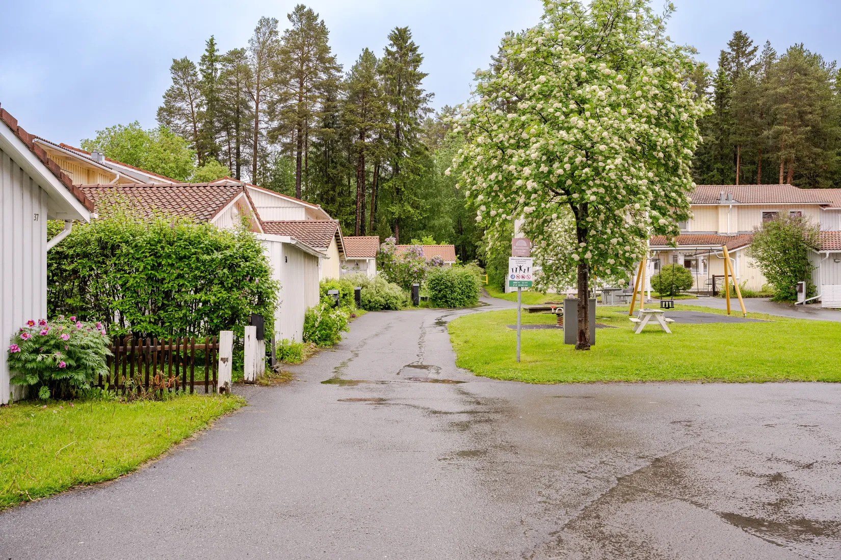 Villa, Radhus, Gräftågränd 33, Nedre Torvalla, Östersund