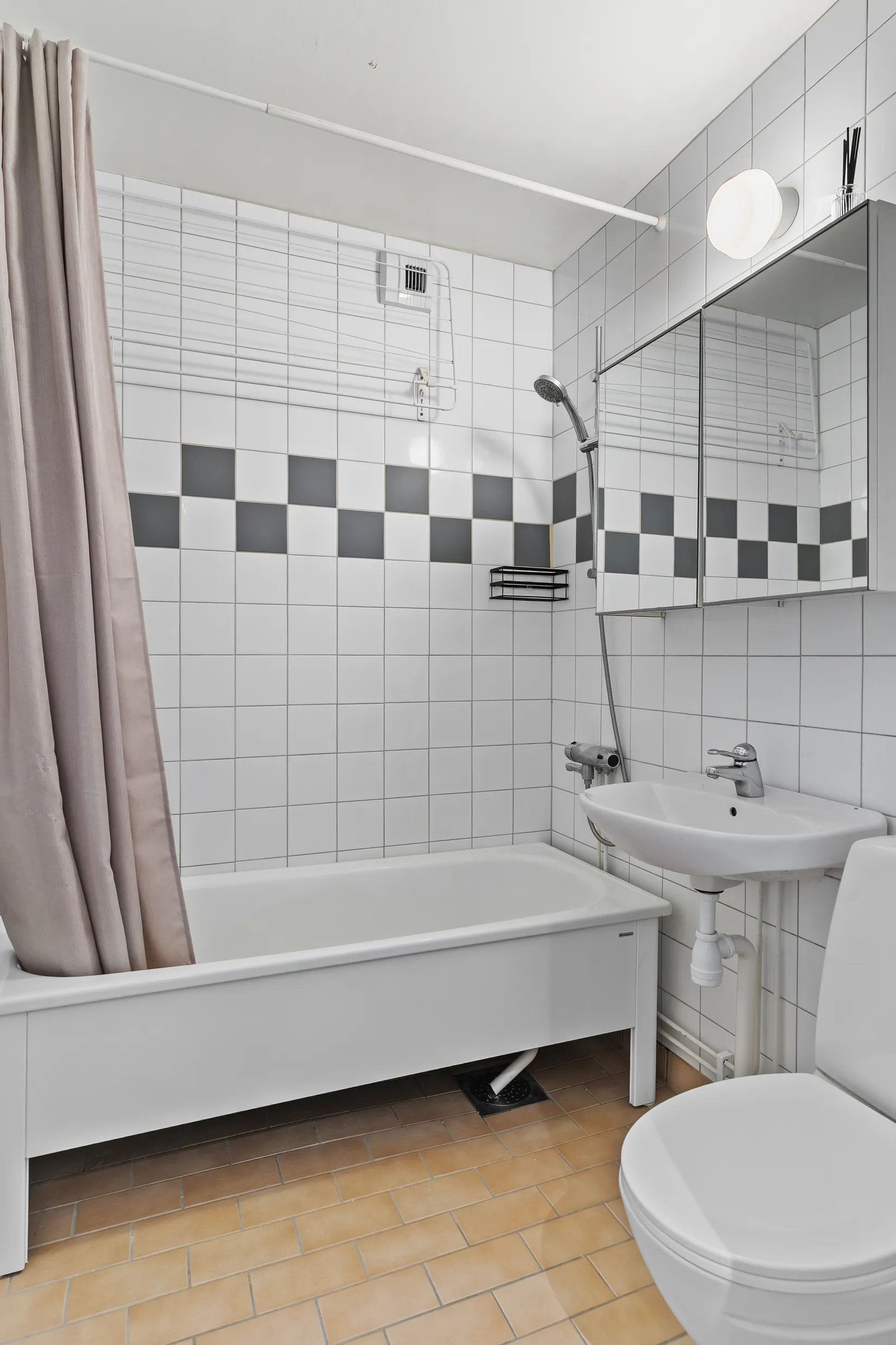 Bostadsrätt, Kyrkbergsvägen 20E, Skönsmon, Sundsvall