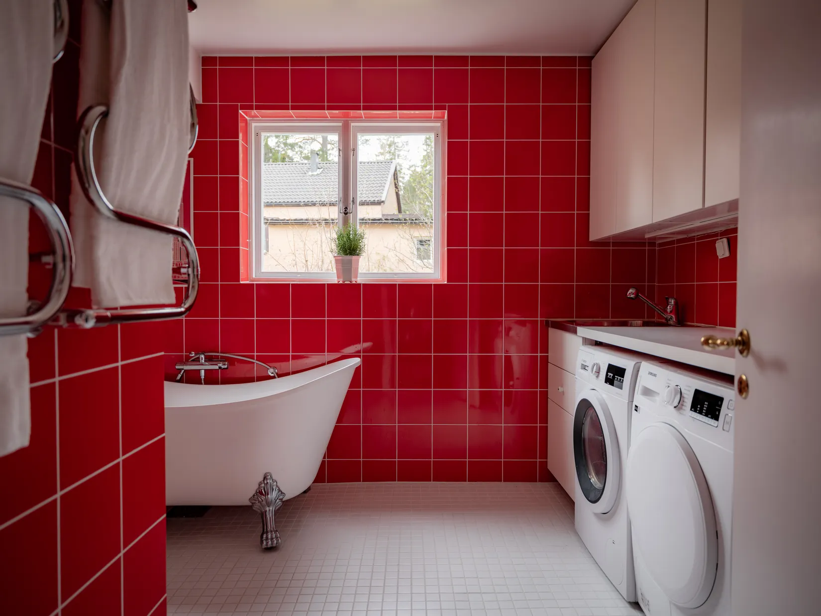 Villa, Högomsvägen 32, Näsbypark, Täby