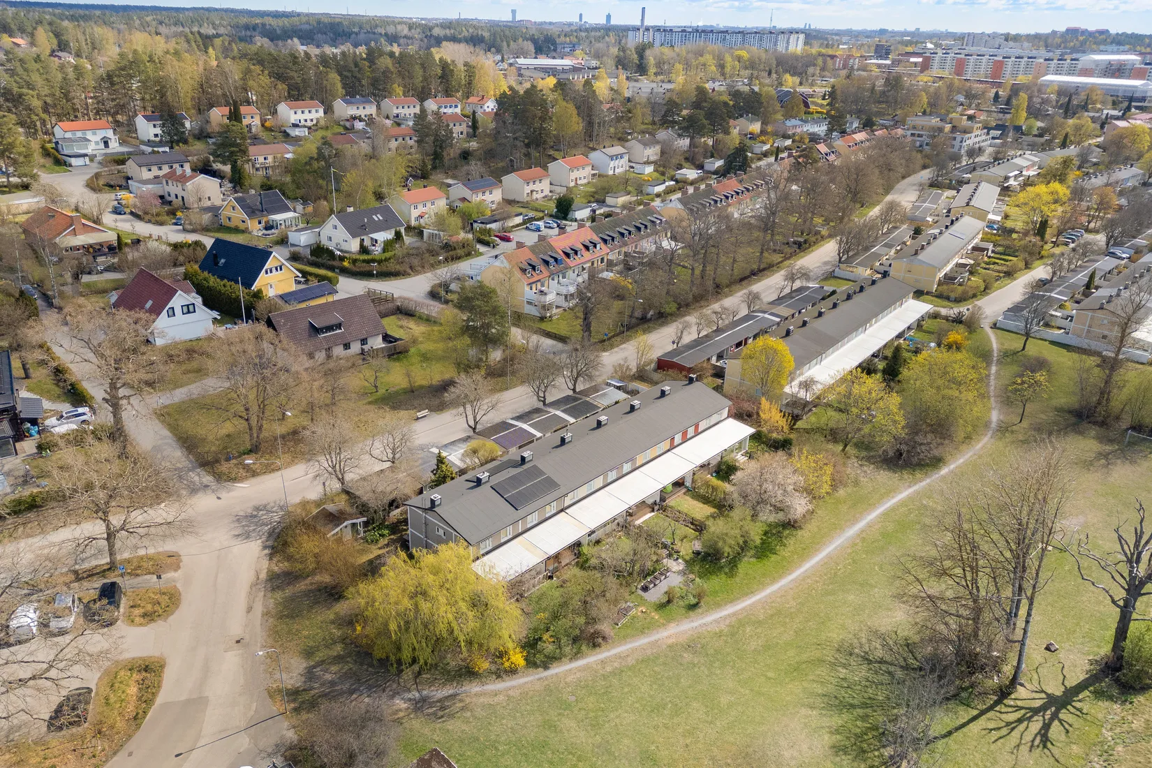 Villa, Radhus, Ekedalsvägen 121, Jakobsberg, Järfälla