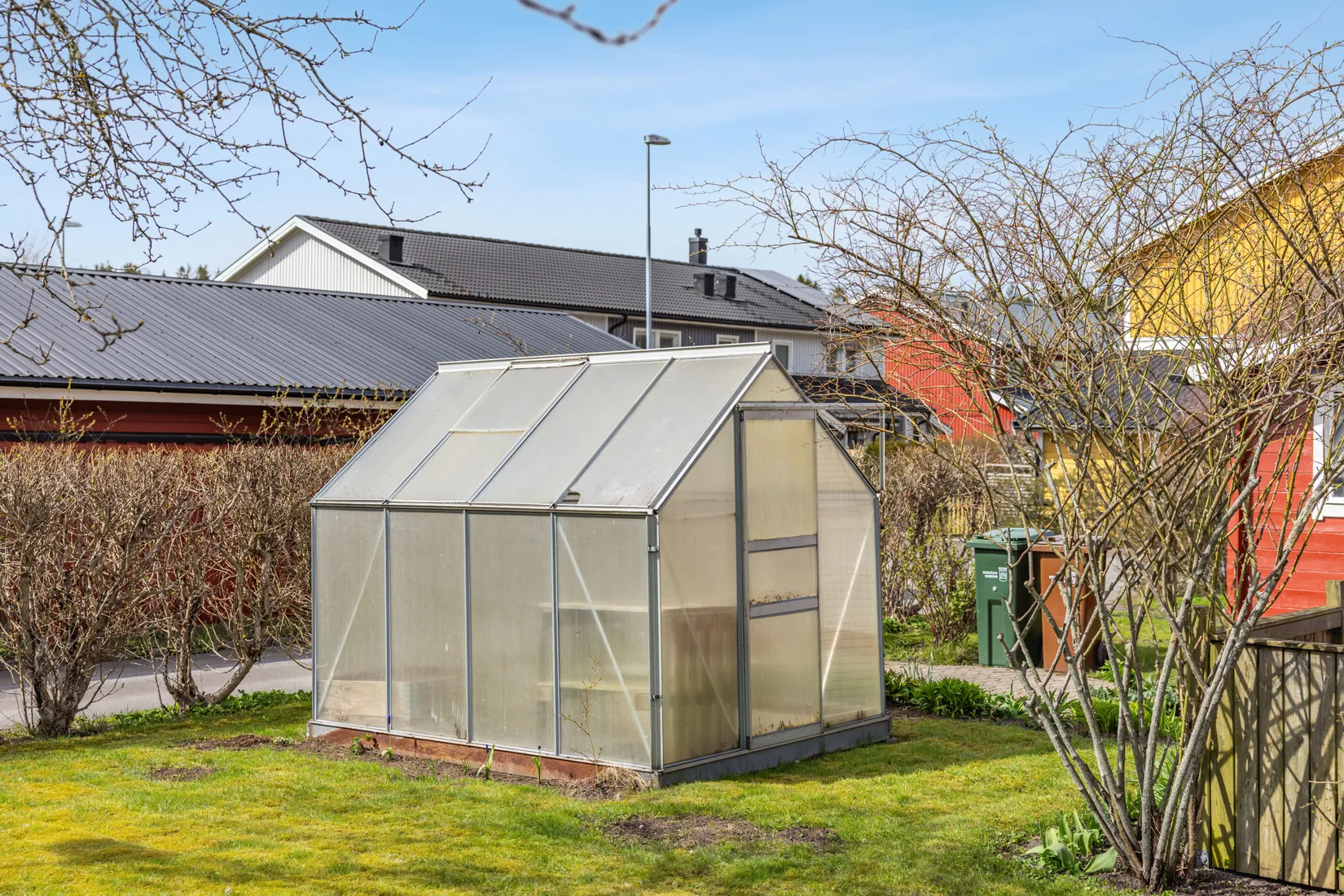 Villa, Radhus, Briljantvägen 59, Kode, Kungälv