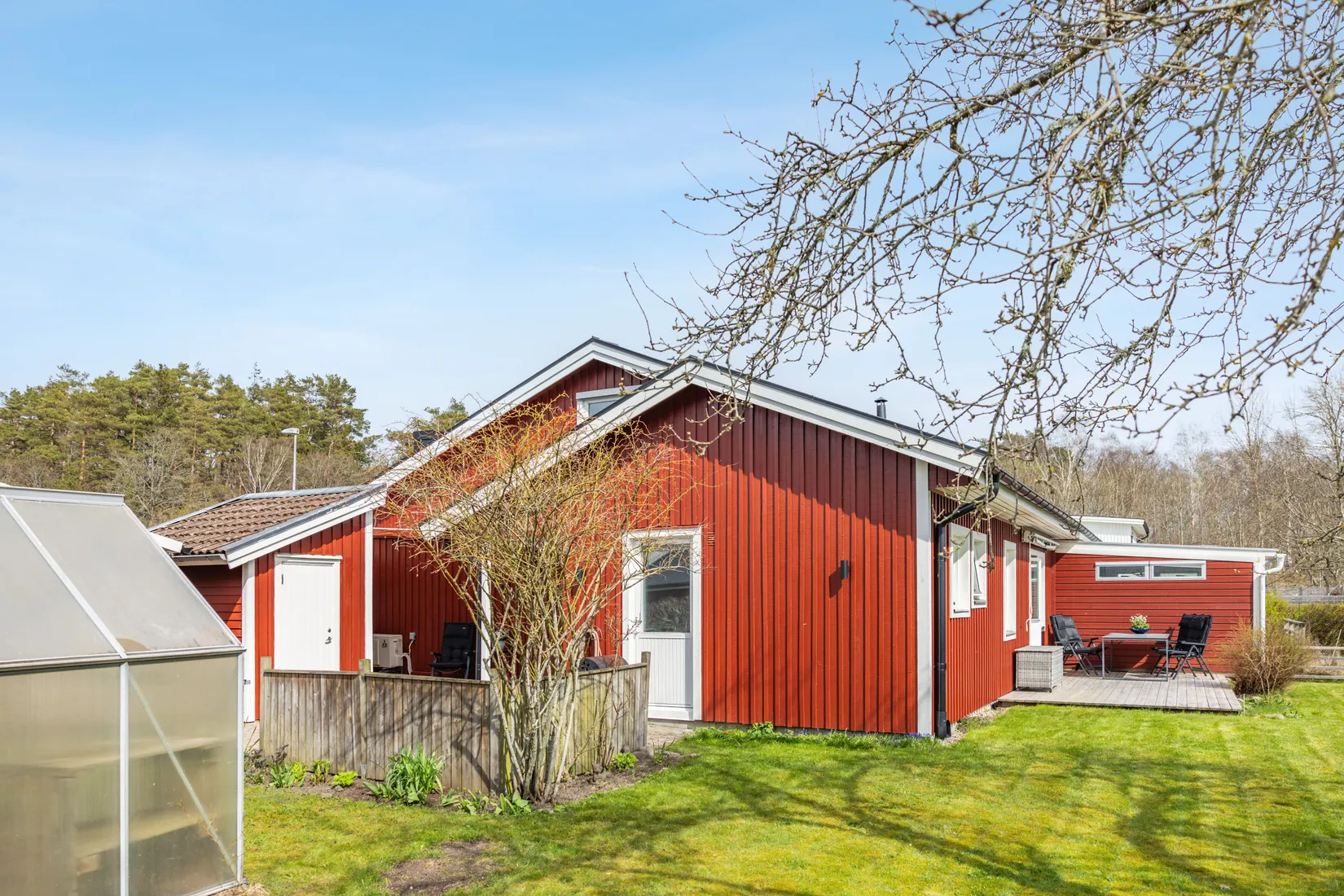 Villa, Radhus, Briljantvägen 59, Kode, Kungälv