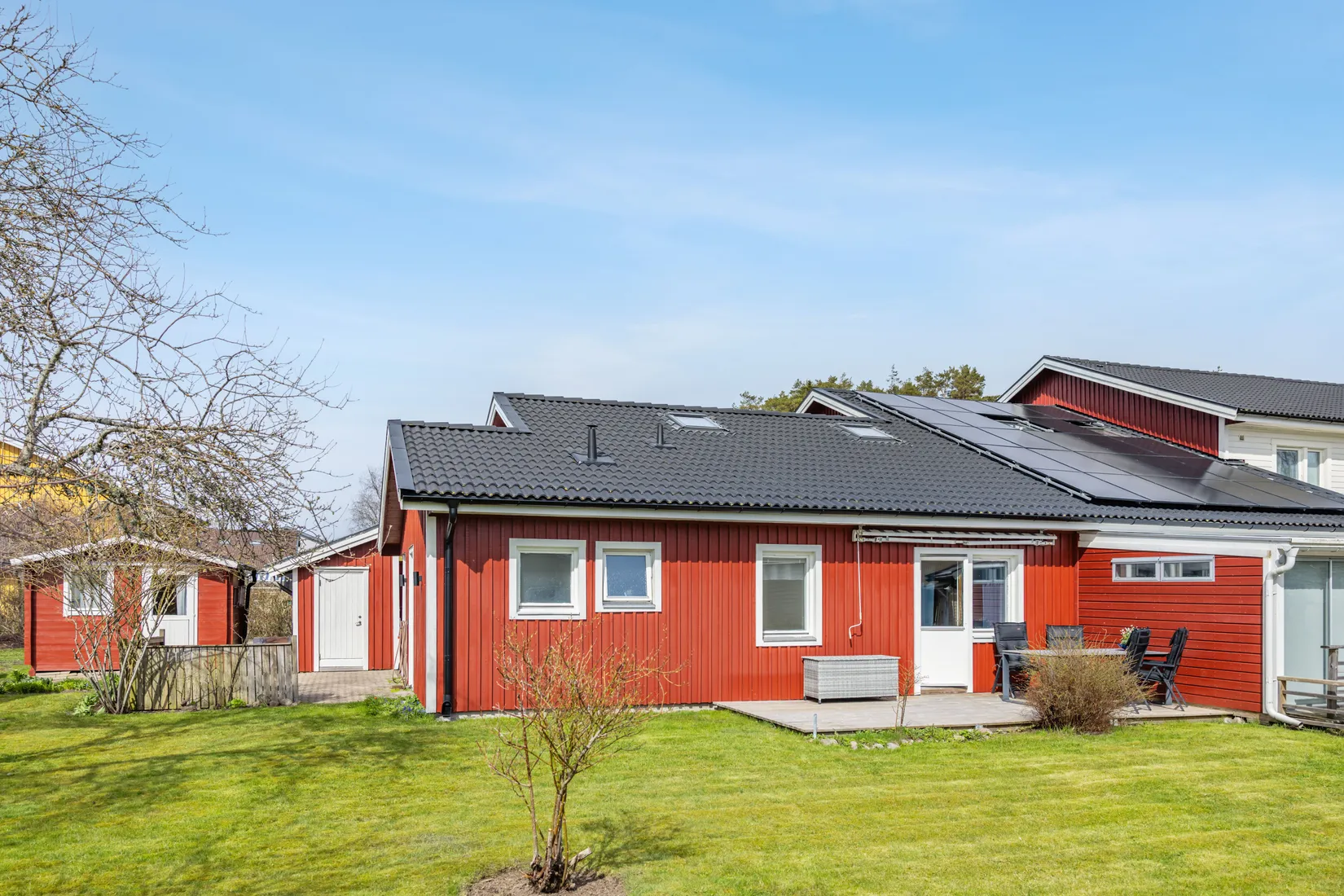 Villa, Radhus, Briljantvägen 59, Kode, Kungälv