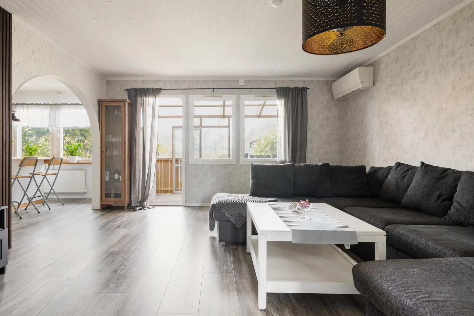 Villa, Radhus, Briljantvägen 59, Kode, Kungälv