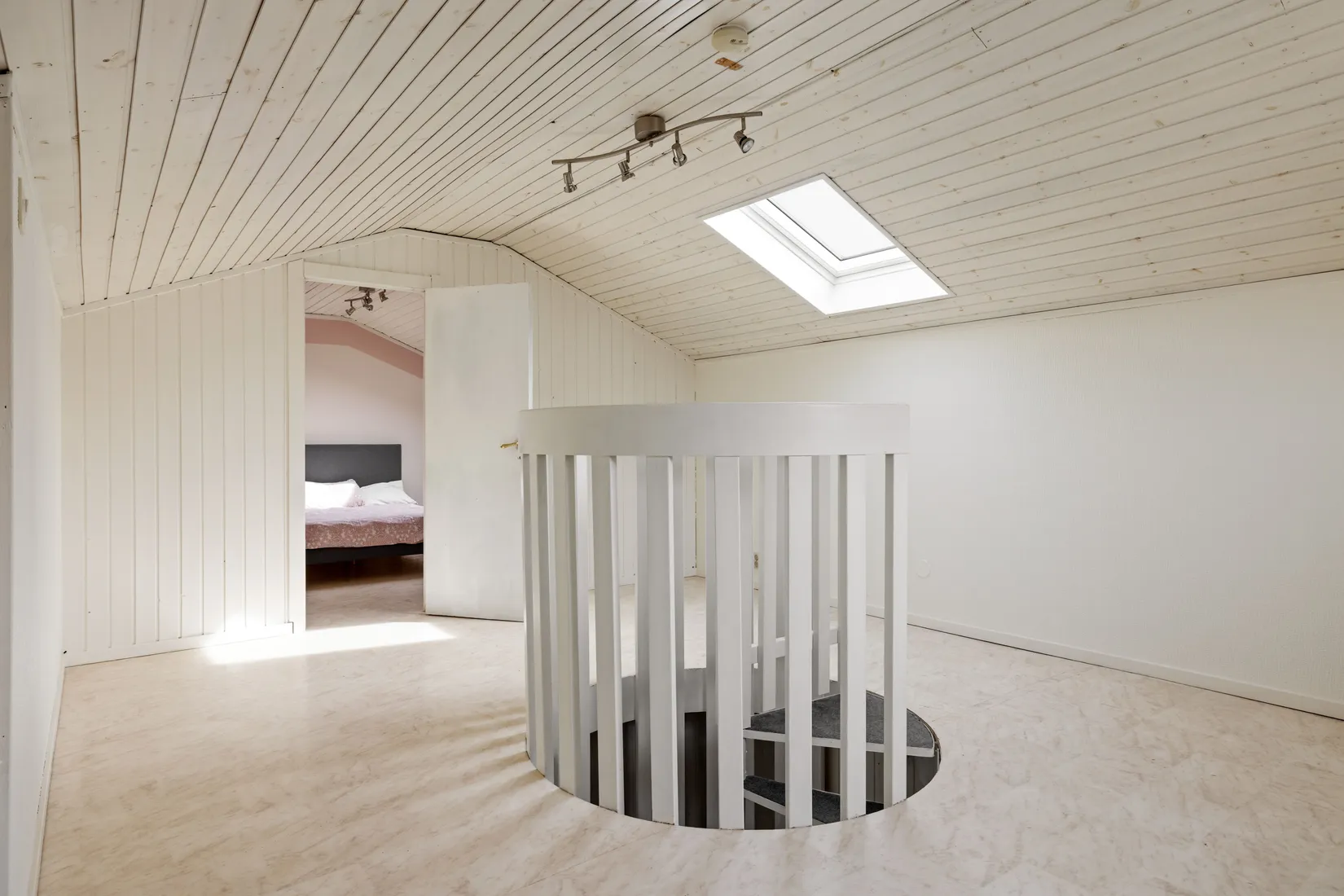 Villa, Radhus, Briljantvägen 59, Kode, Kungälv