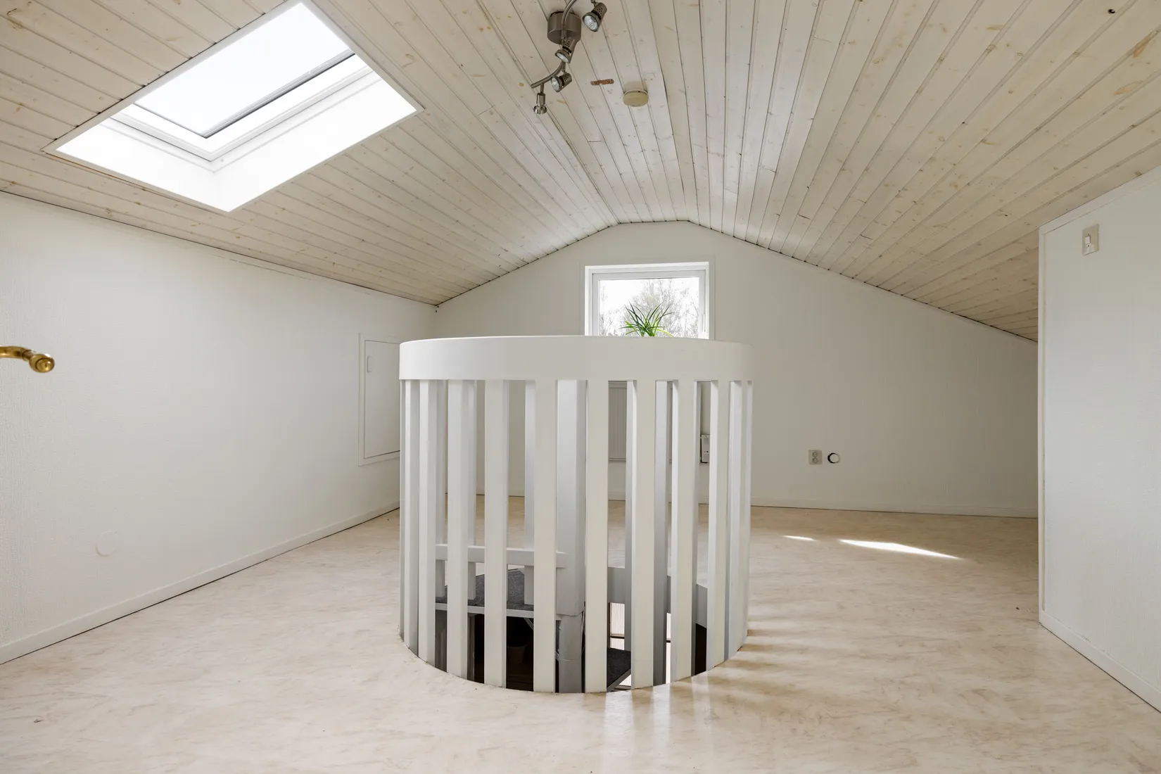 Villa, Radhus, Briljantvägen 59, Kode, Kungälv