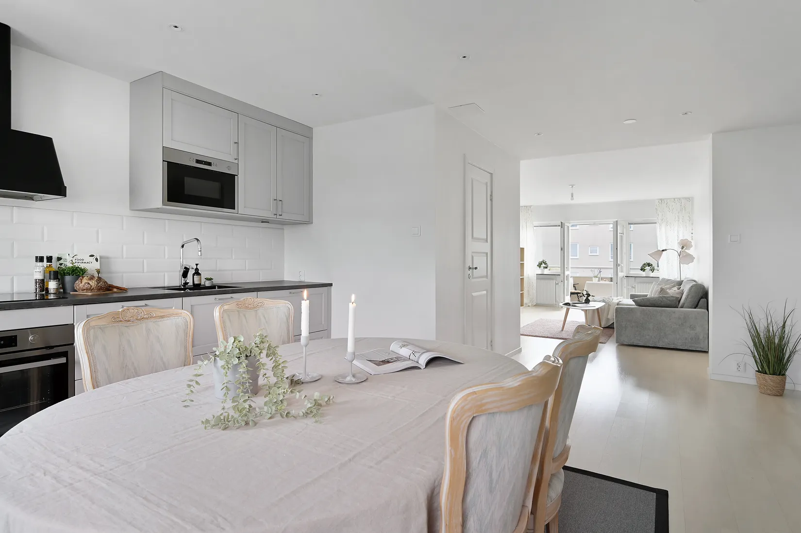 Bostadsrätt, Tornslingan 11B vån 3/3, Trångsund, Huddinge