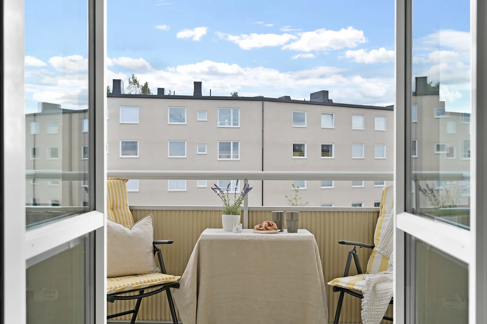 Bostadsrätt, Tornslingan 11B vån 3/3, Trångsund, Huddinge