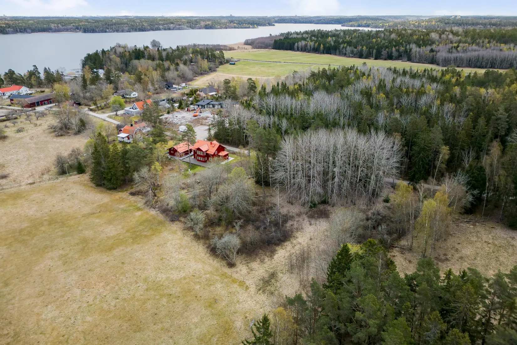 Tomt, Lövhagens gårds väg 15, Färingsö Troxhammar, Ekerö