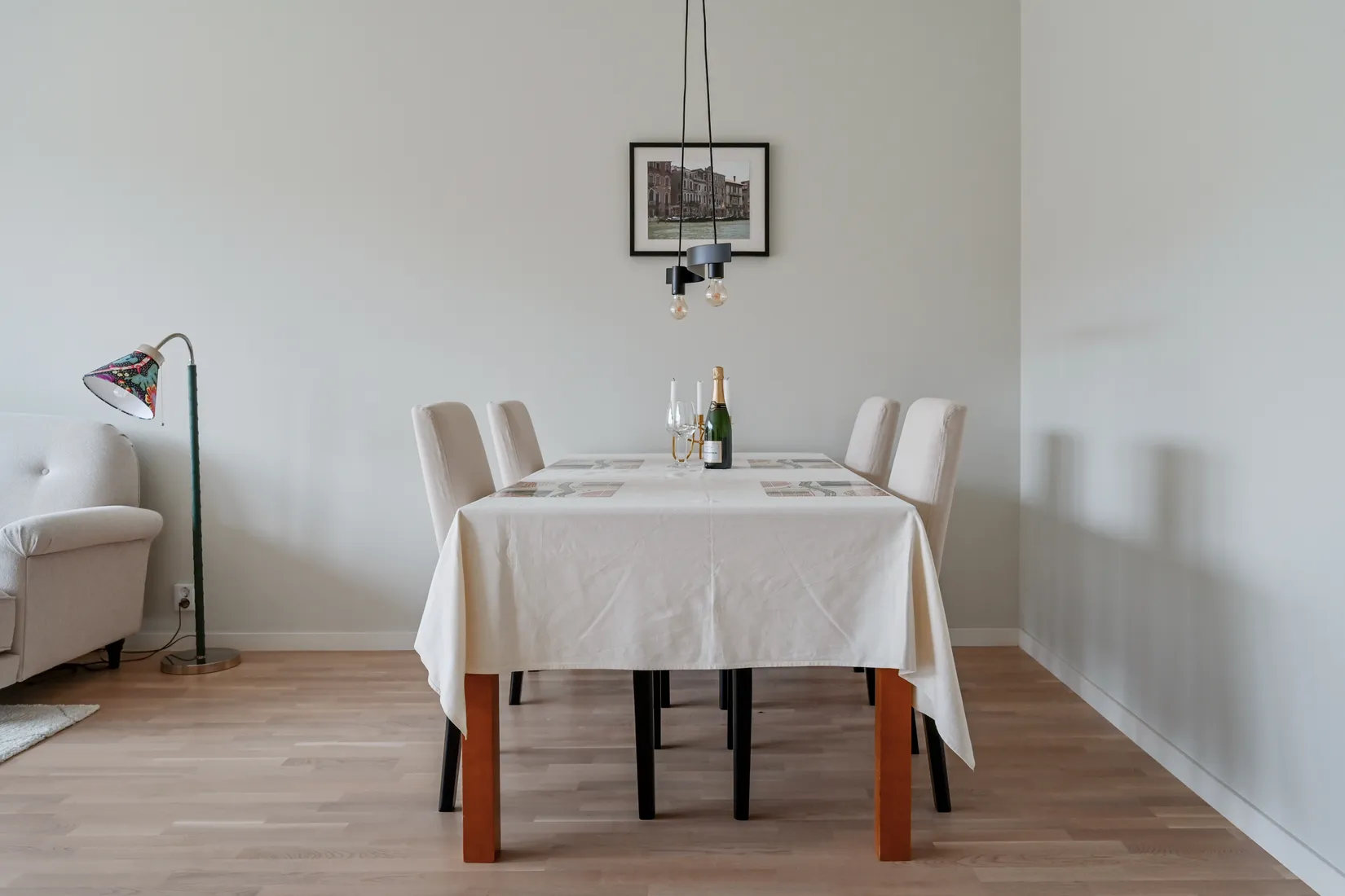 Radhus, Malvastigen 15D, Edsängen, Sollentuna