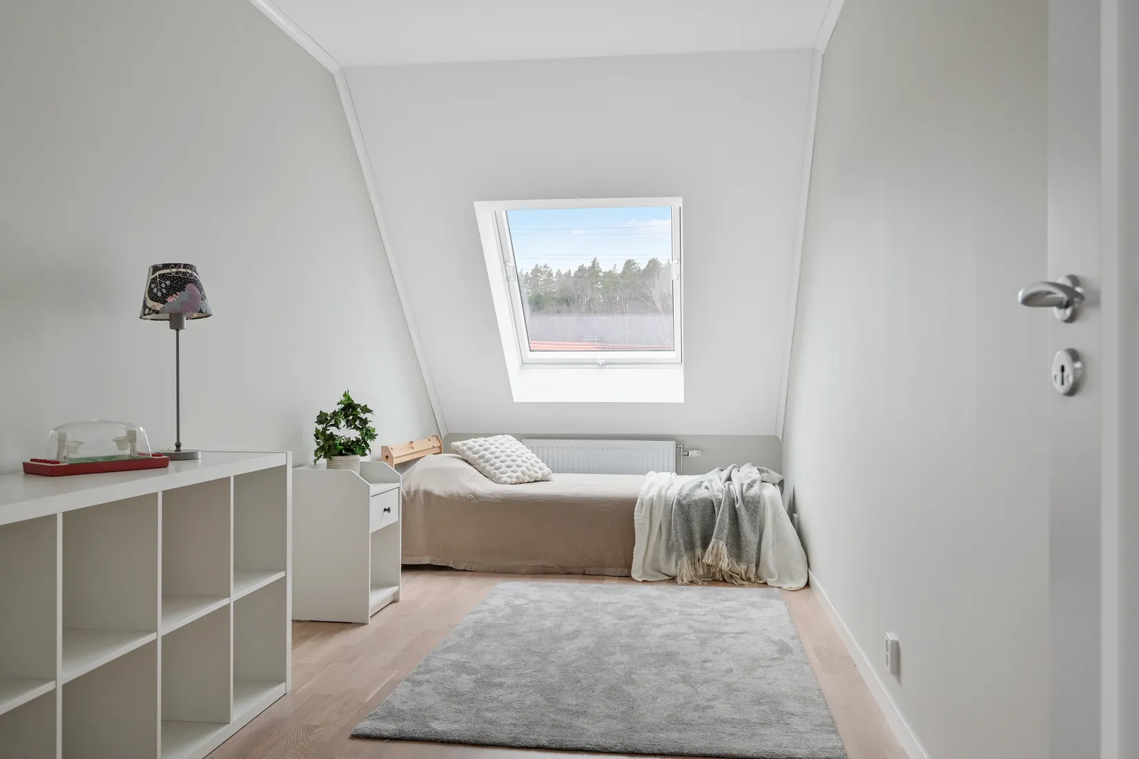 Radhus, Malvastigen 15D, Edsängen, Sollentuna