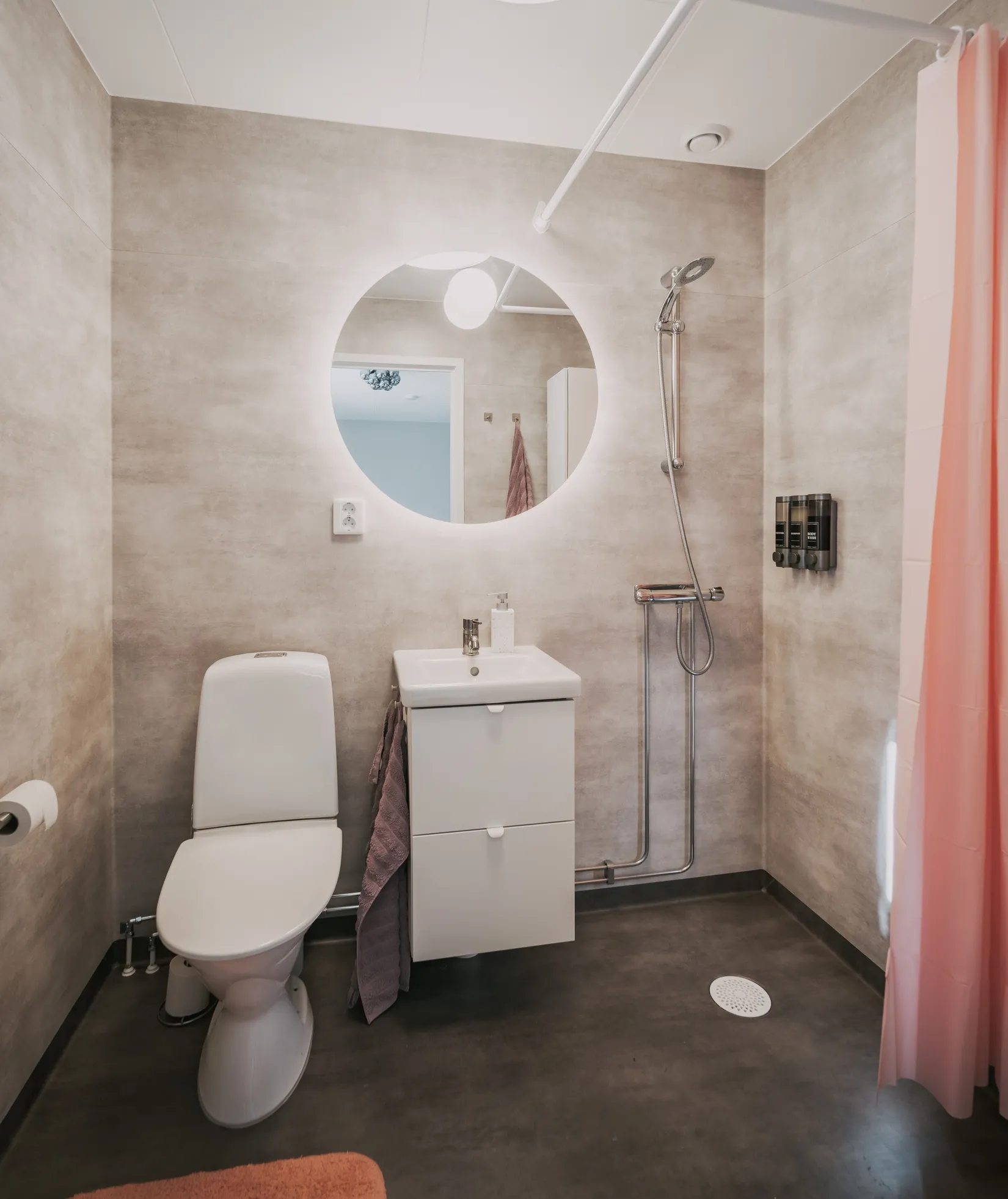 Bostadsrätt, Radhus, Bergsgatan 108, Mariestad