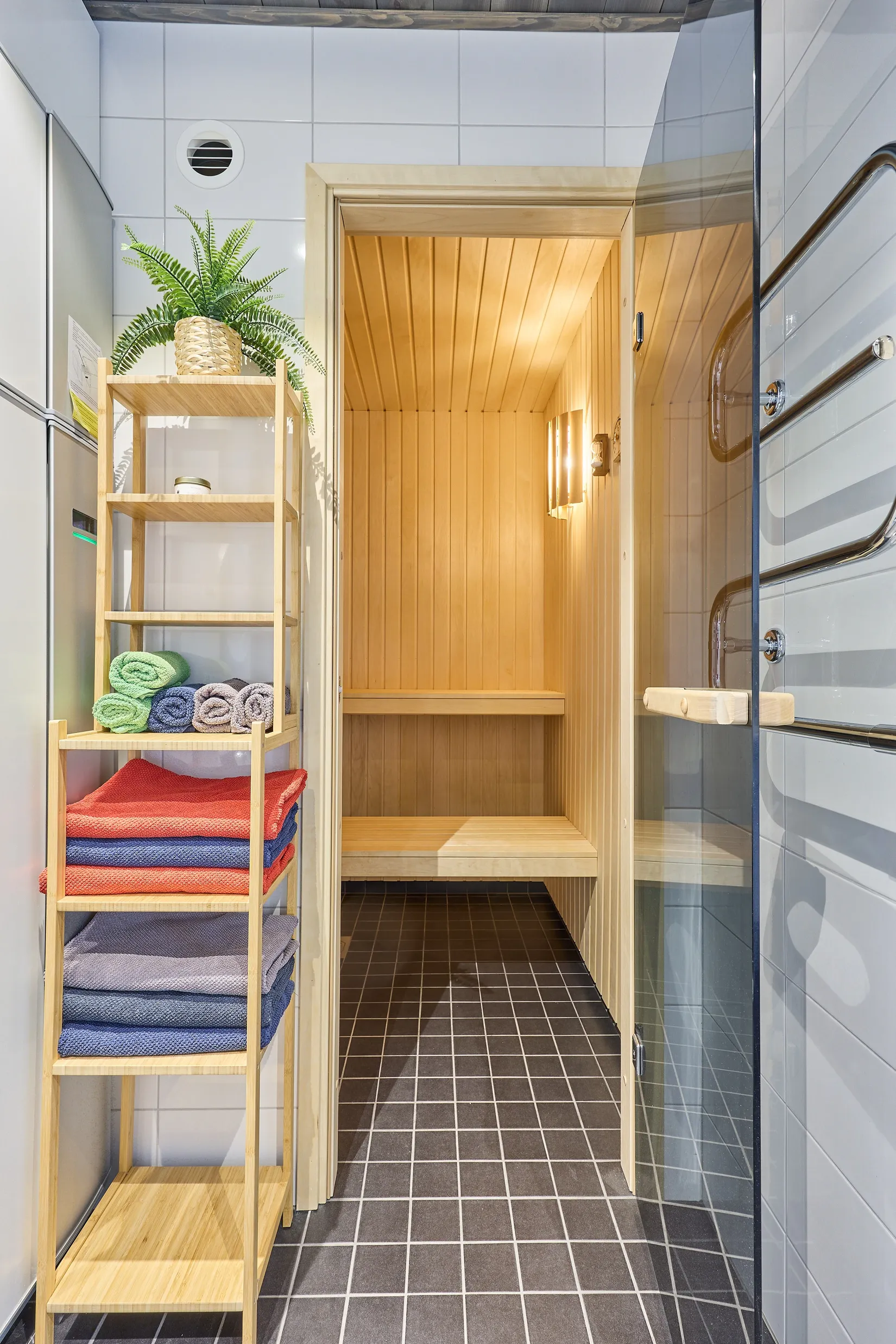 Bostadsrätt, Bärstigen 4 A, Storhogna, Berg