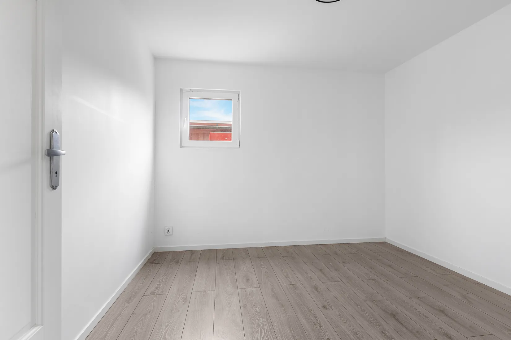 Villa, Båthamnsvägen 24, Ekerö