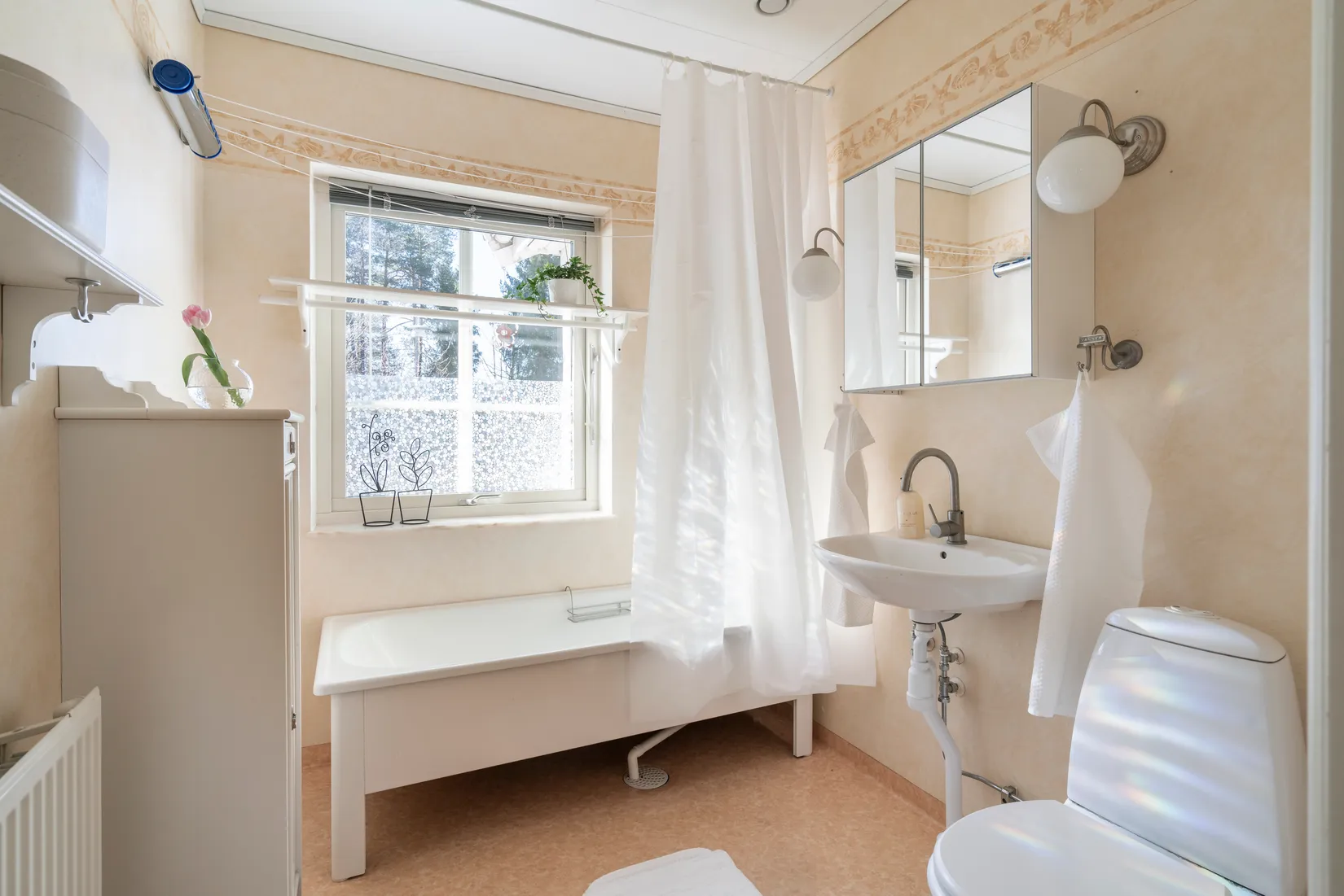 Villa, Folksagans väg 10, Tomtebo, Umeå