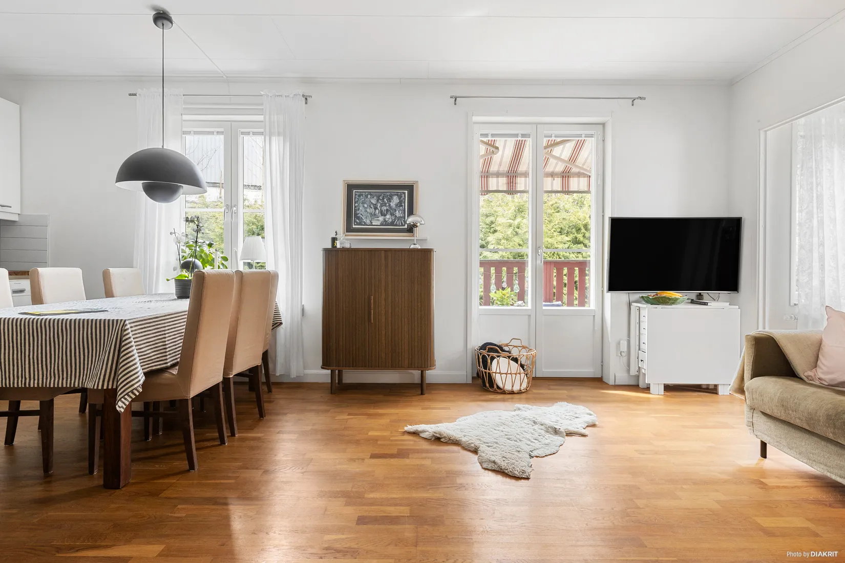 Radhus, Kolonivägen 46, Fullersta, Huddinge