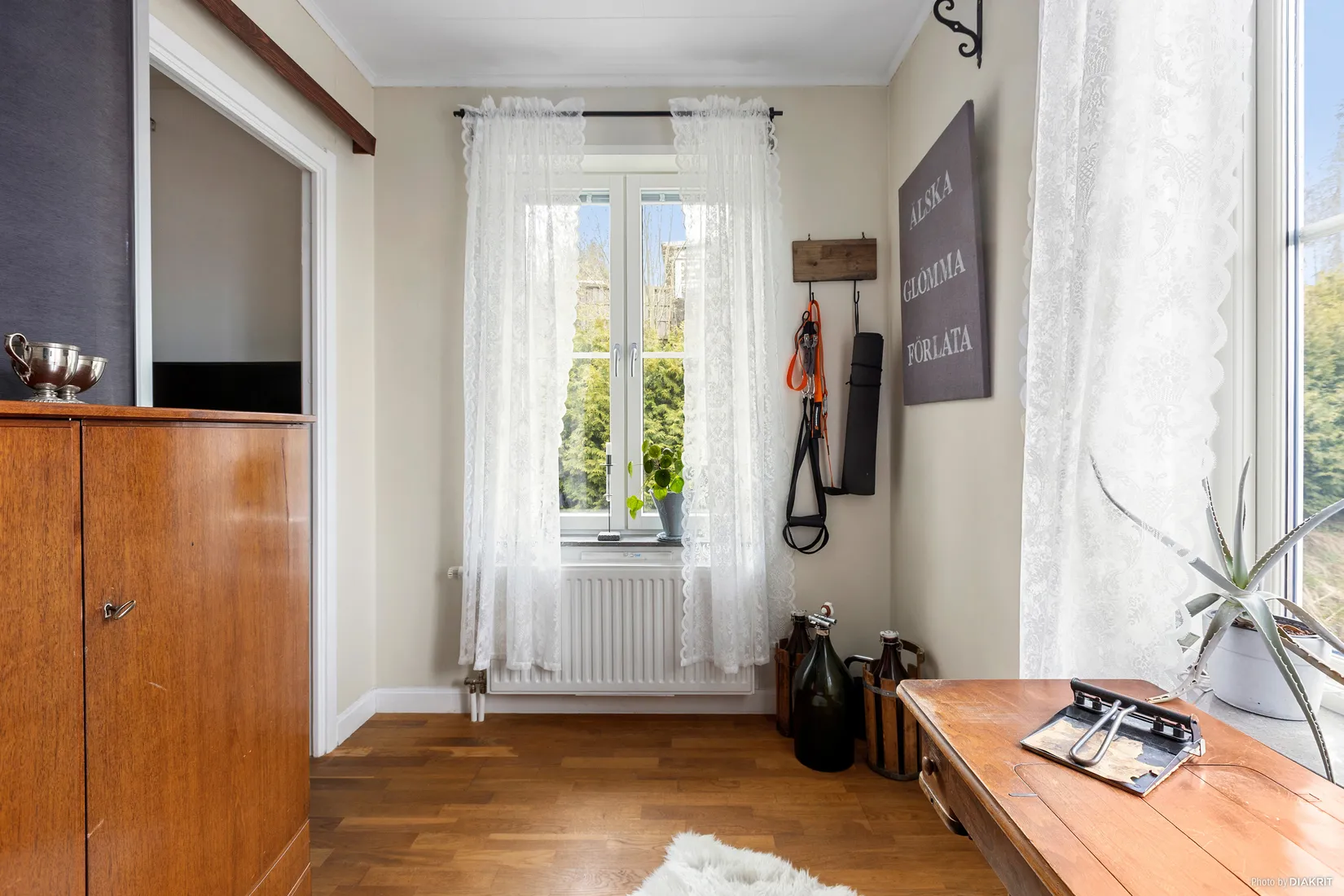 Radhus, Kolonivägen 46, Fullersta, Huddinge