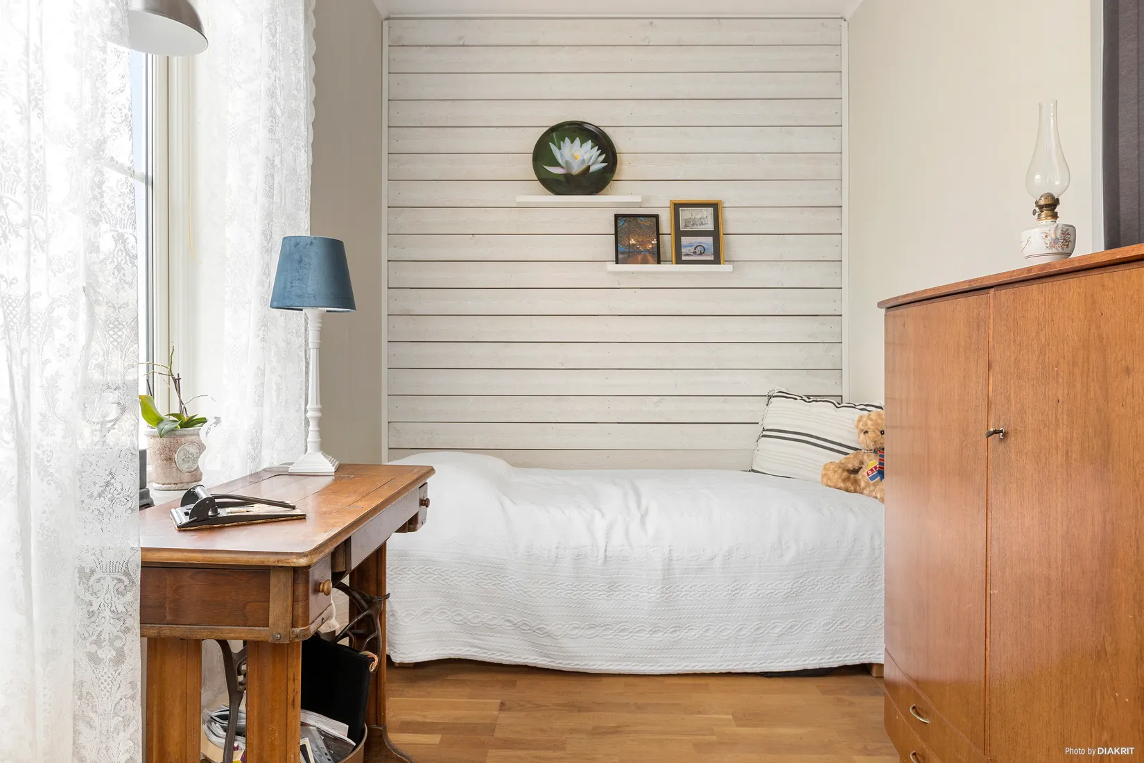 Radhus, Kolonivägen 46, Fullersta, Huddinge