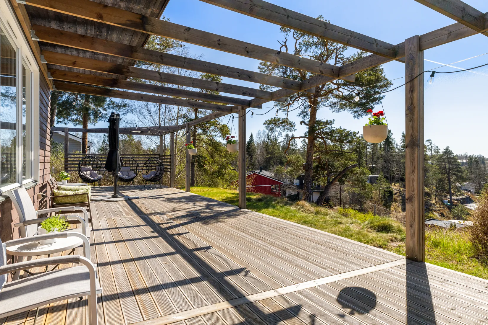 Villa, Junibacken 20, Trollbäcken / Skälsätra, Tyresö