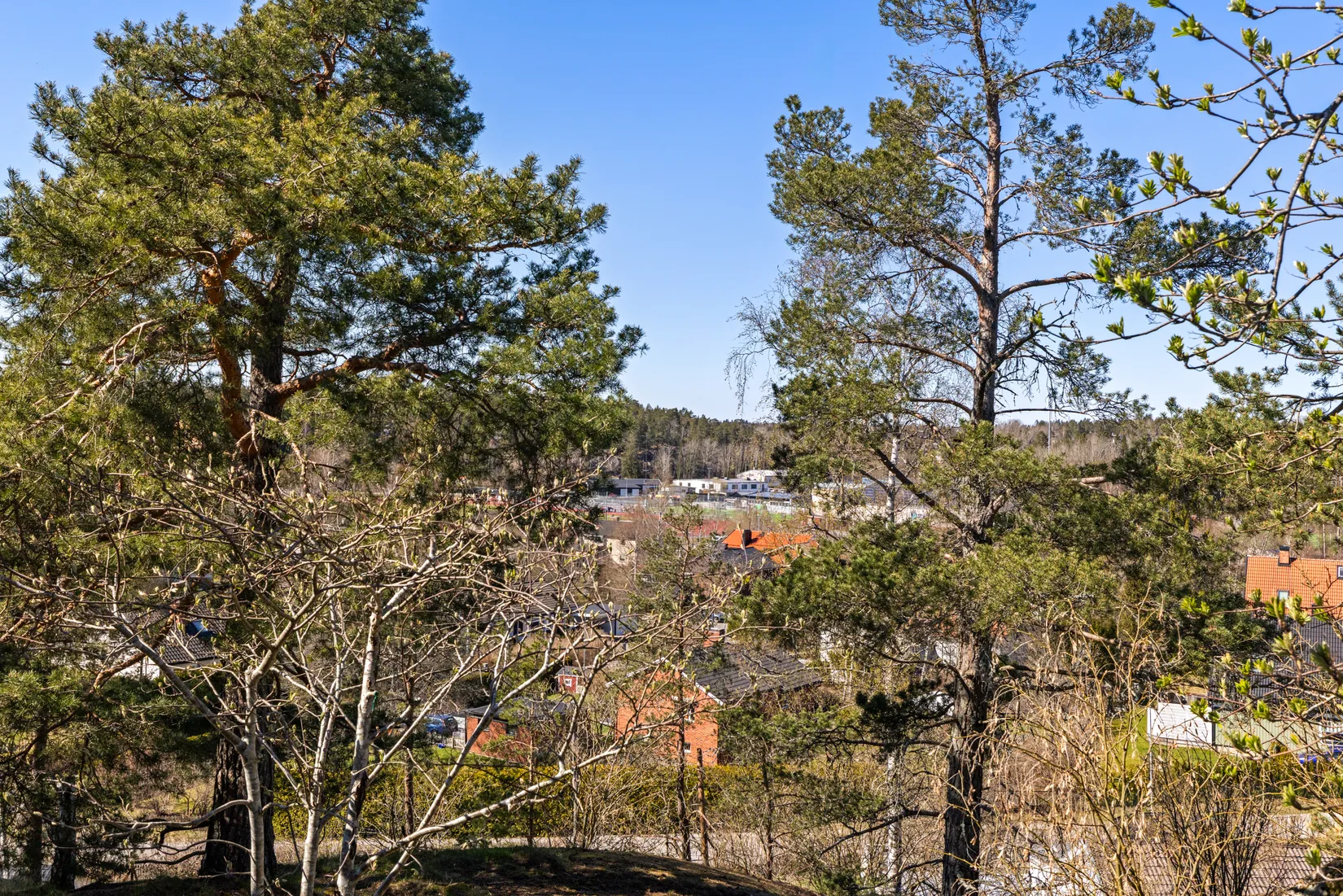 Villa, Junibacken 20, Trollbäcken / Skälsätra, Tyresö