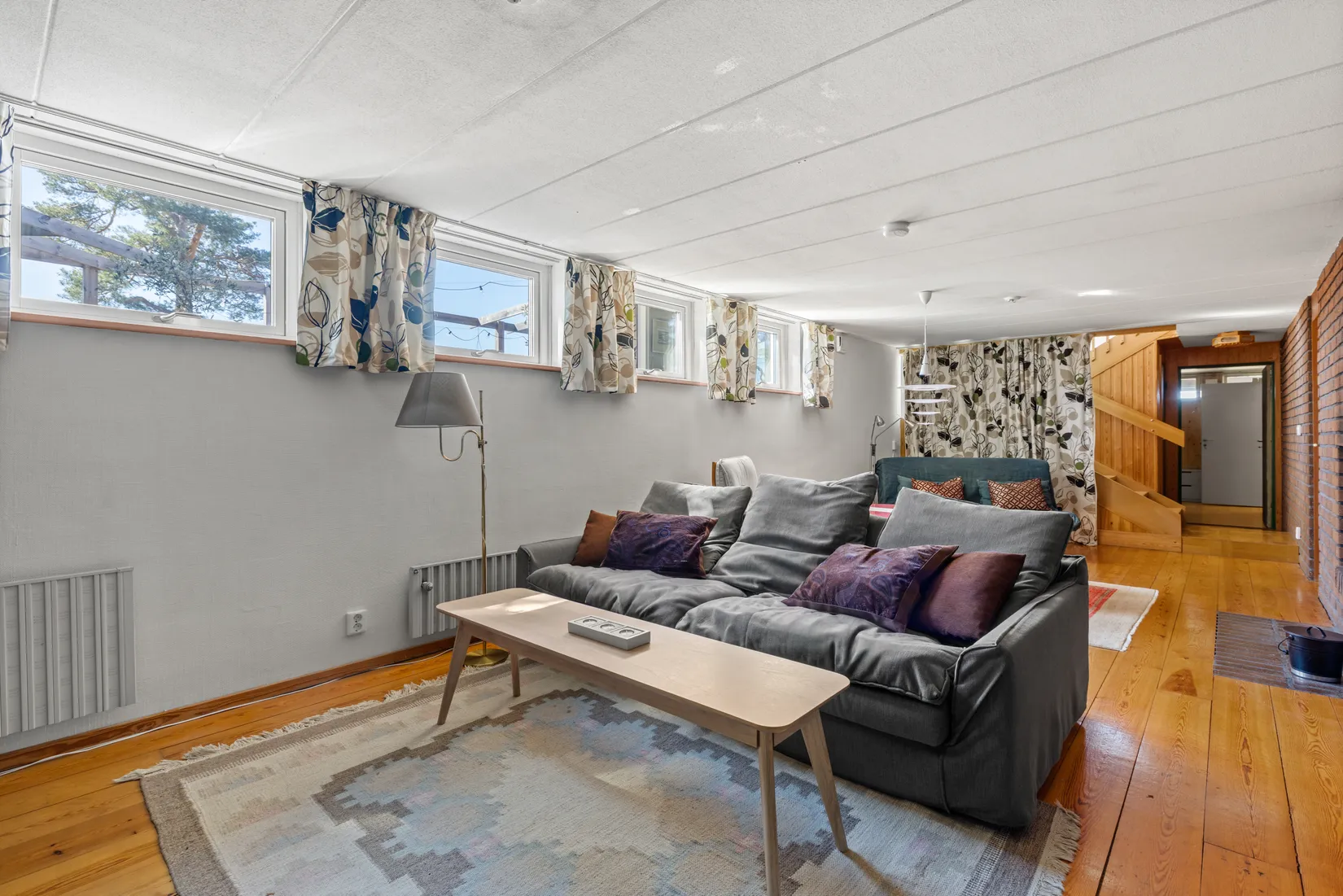 Villa, Junibacken 20, Trollbäcken / Skälsätra, Tyresö