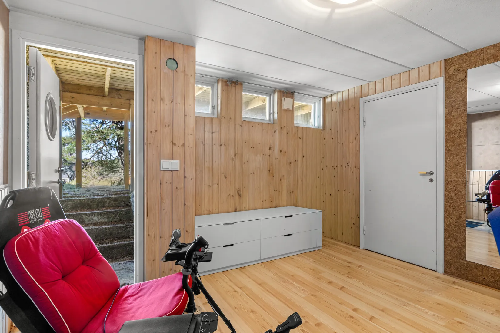 Villa, Junibacken 20, Trollbäcken / Skälsätra, Tyresö