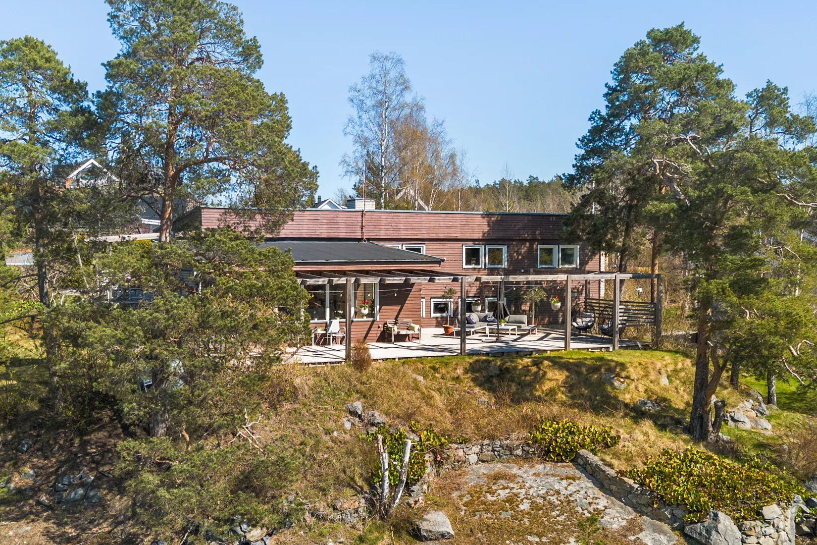 Villa, Junibacken 20, Trollbäcken / Skälsätra, Tyresö
