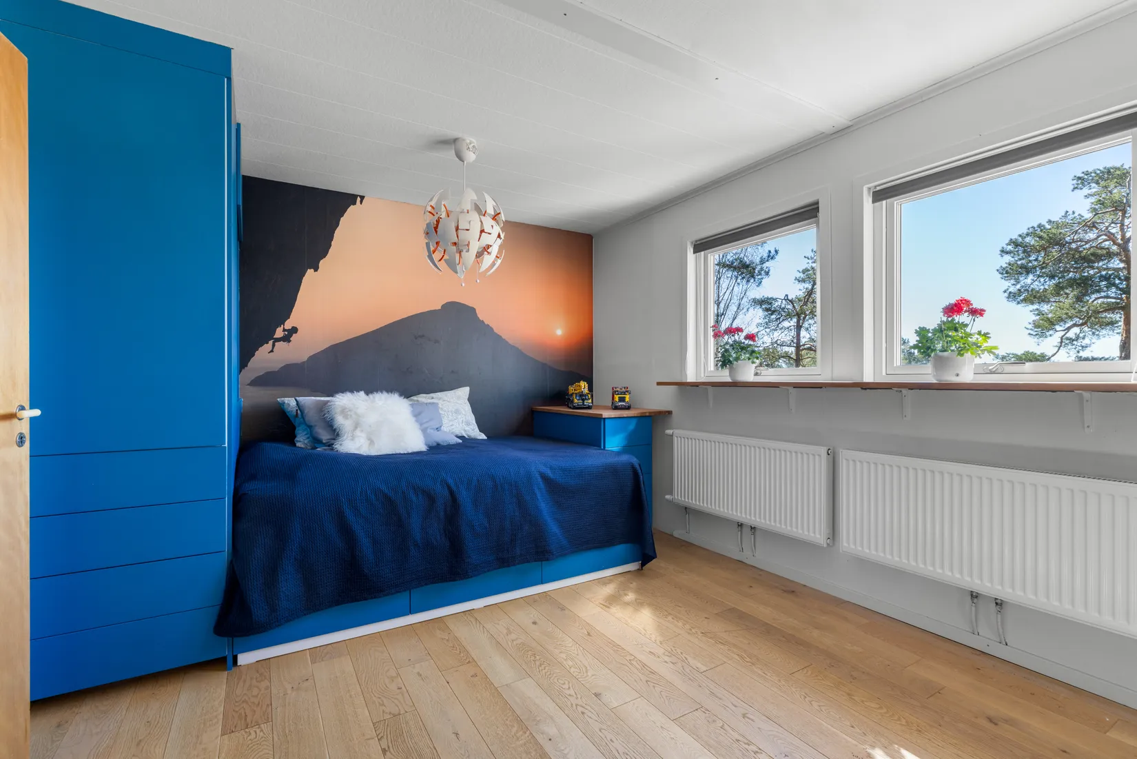 Villa, Junibacken 20, Trollbäcken / Skälsätra, Tyresö