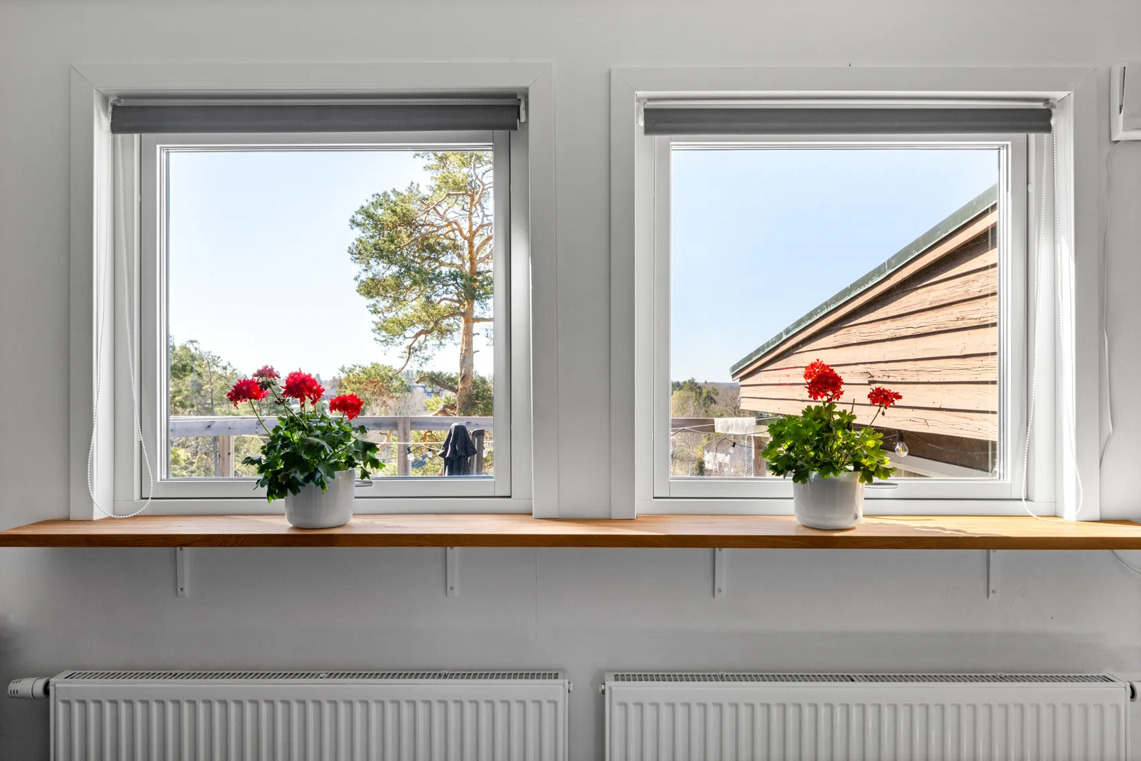 Villa, Junibacken 20, Trollbäcken / Skälsätra, Tyresö