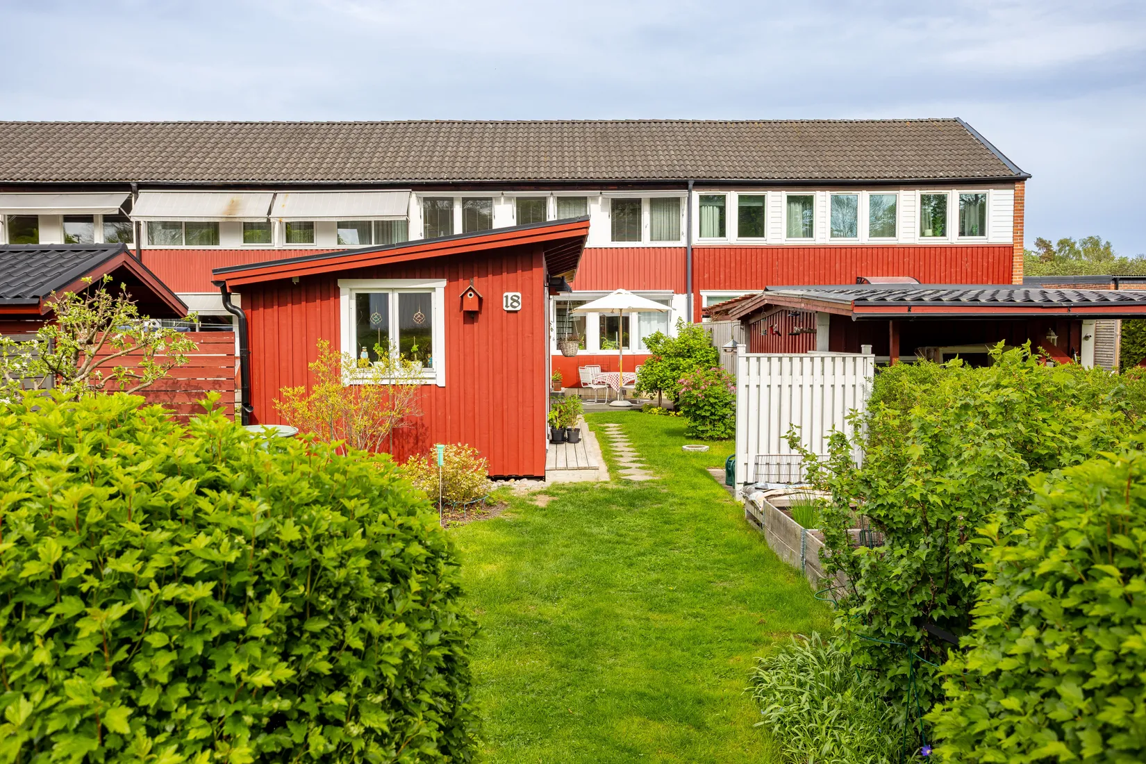 Villa, Radhus, RIDDARVÄGEN 18, Österskär, Österåker
