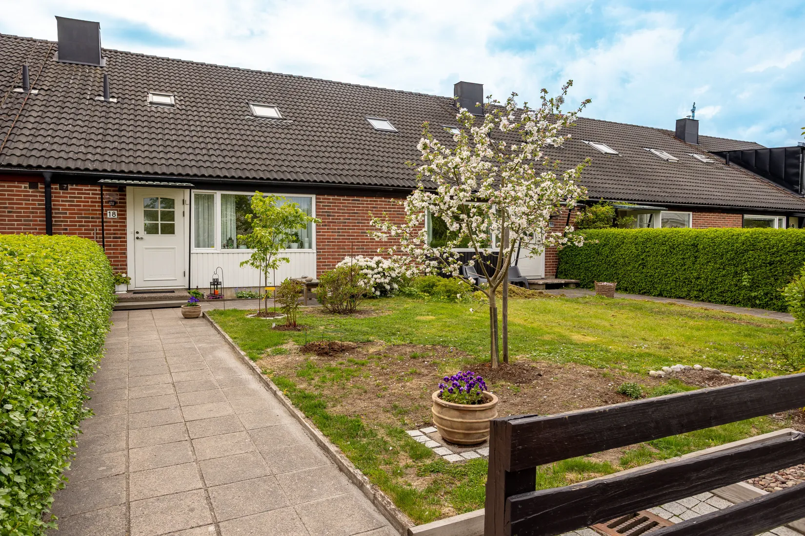 Villa, Radhus, RIDDARVÄGEN 18, Österskär, Österåker