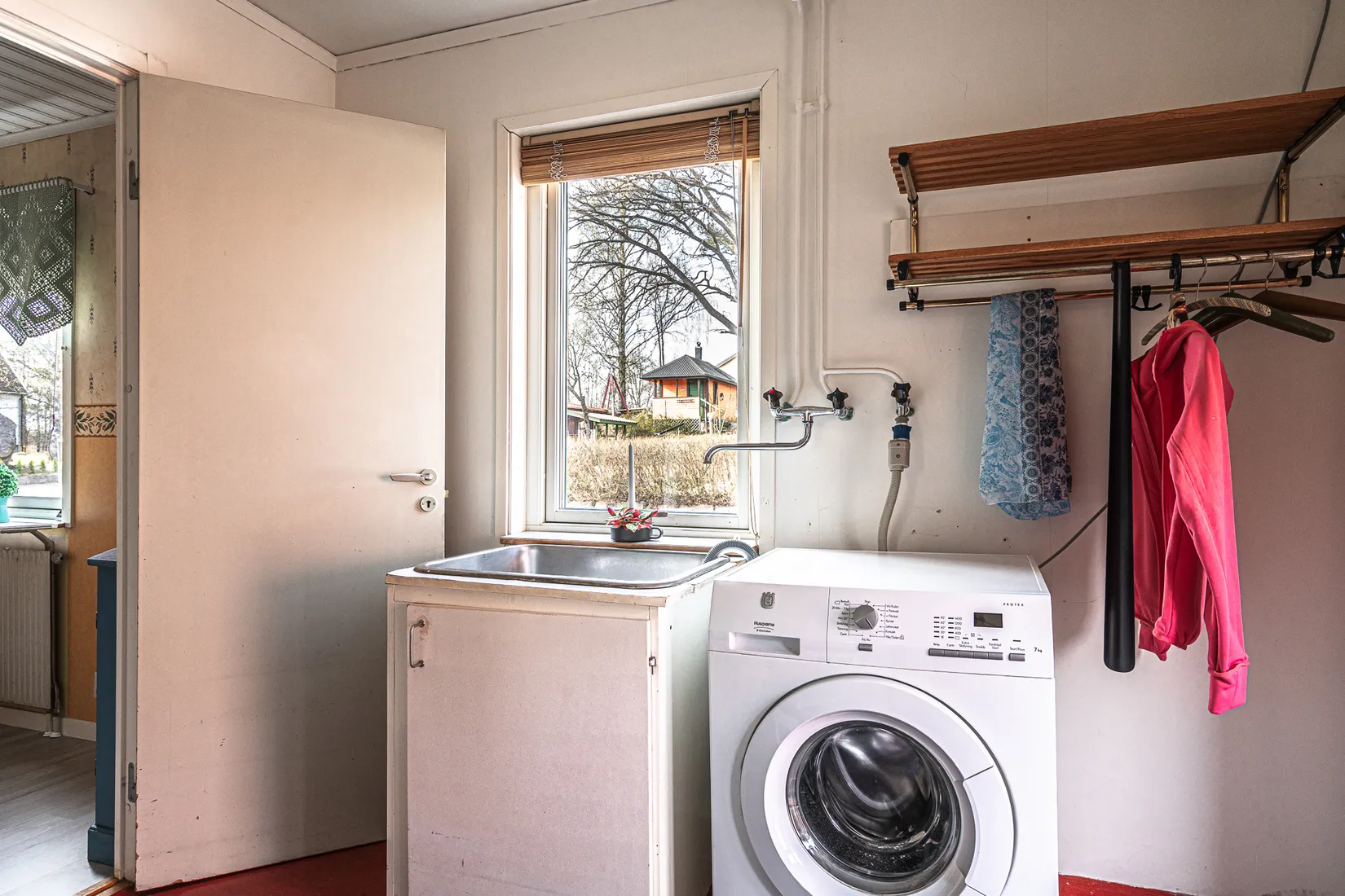 Villa, Radhus, Smedvägen 15, Virsbo, Surahammar